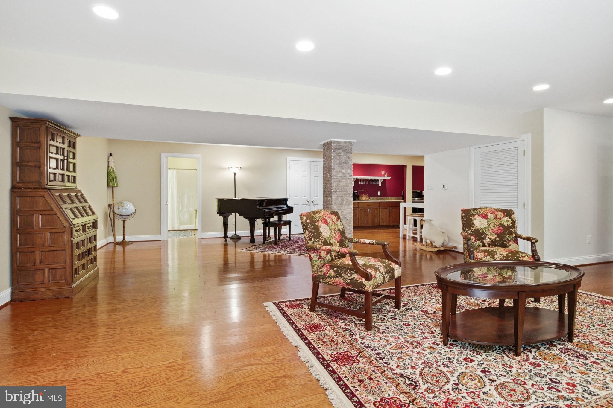 REGENCY AT DOMINION VALLEY - Residential