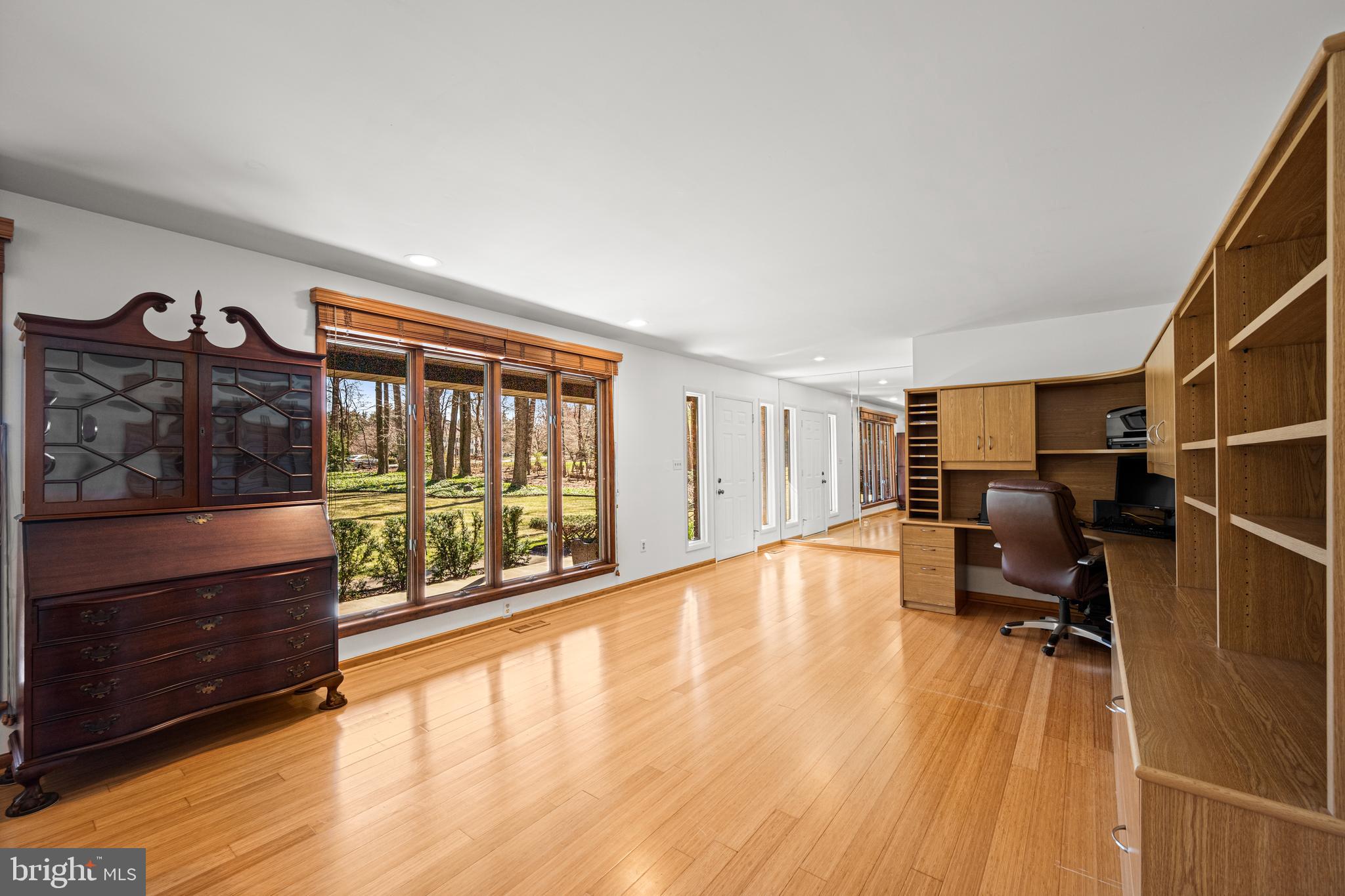 STRATTON WOODS - Residential