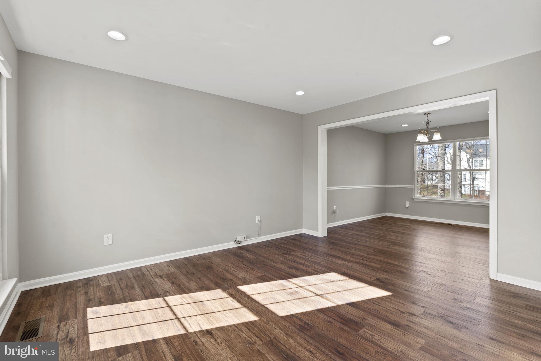 GREAT OAK - Residential