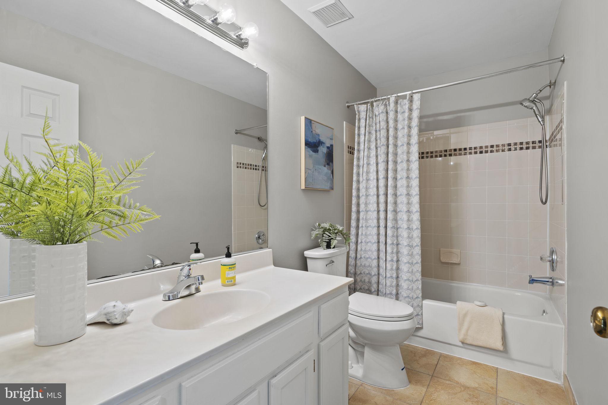 GREAT OAK - Residential