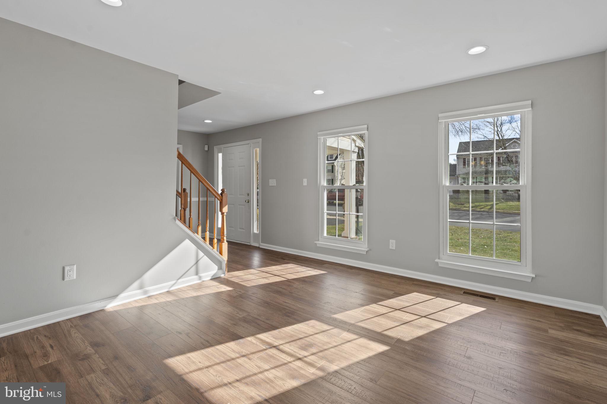 GREAT OAK - Residential