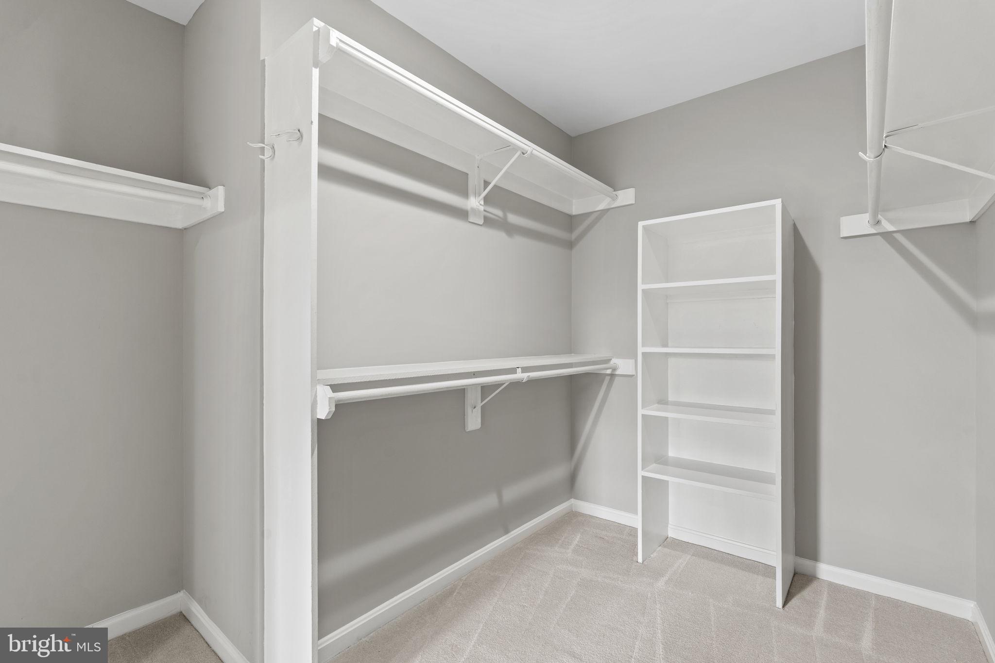 GREAT OAK - Residential