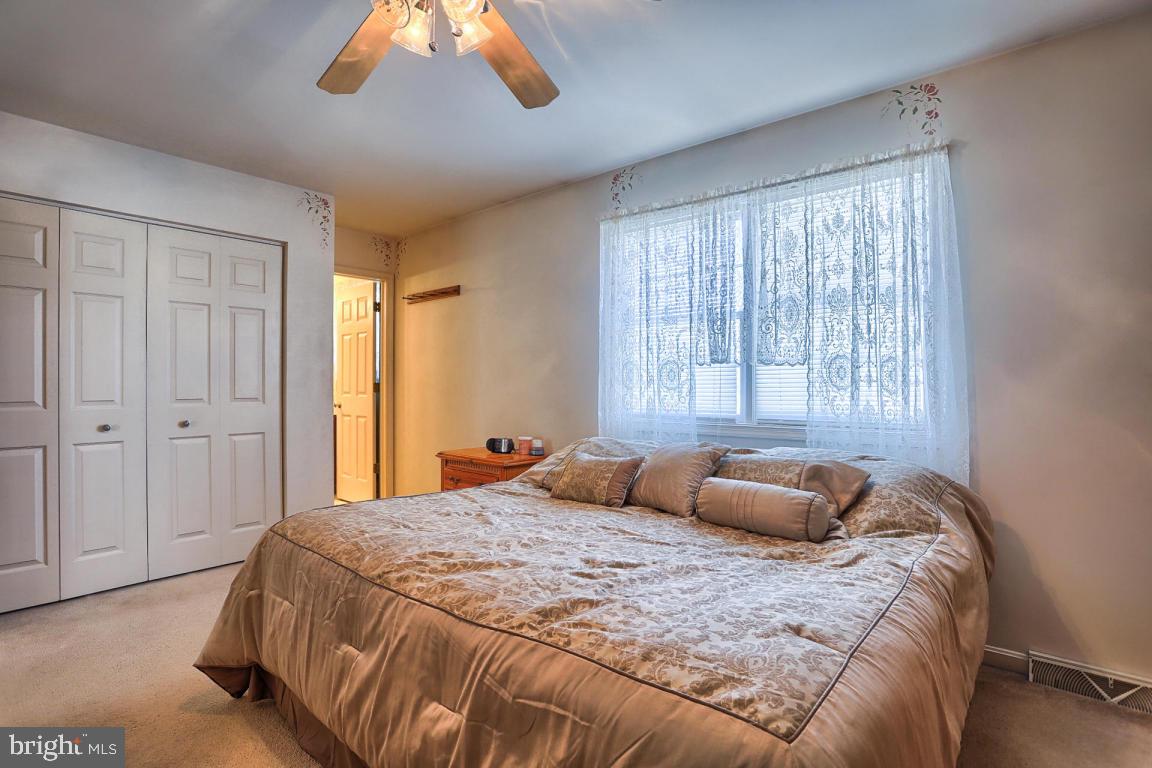 MEADOW BROOK ESTATES - Residential