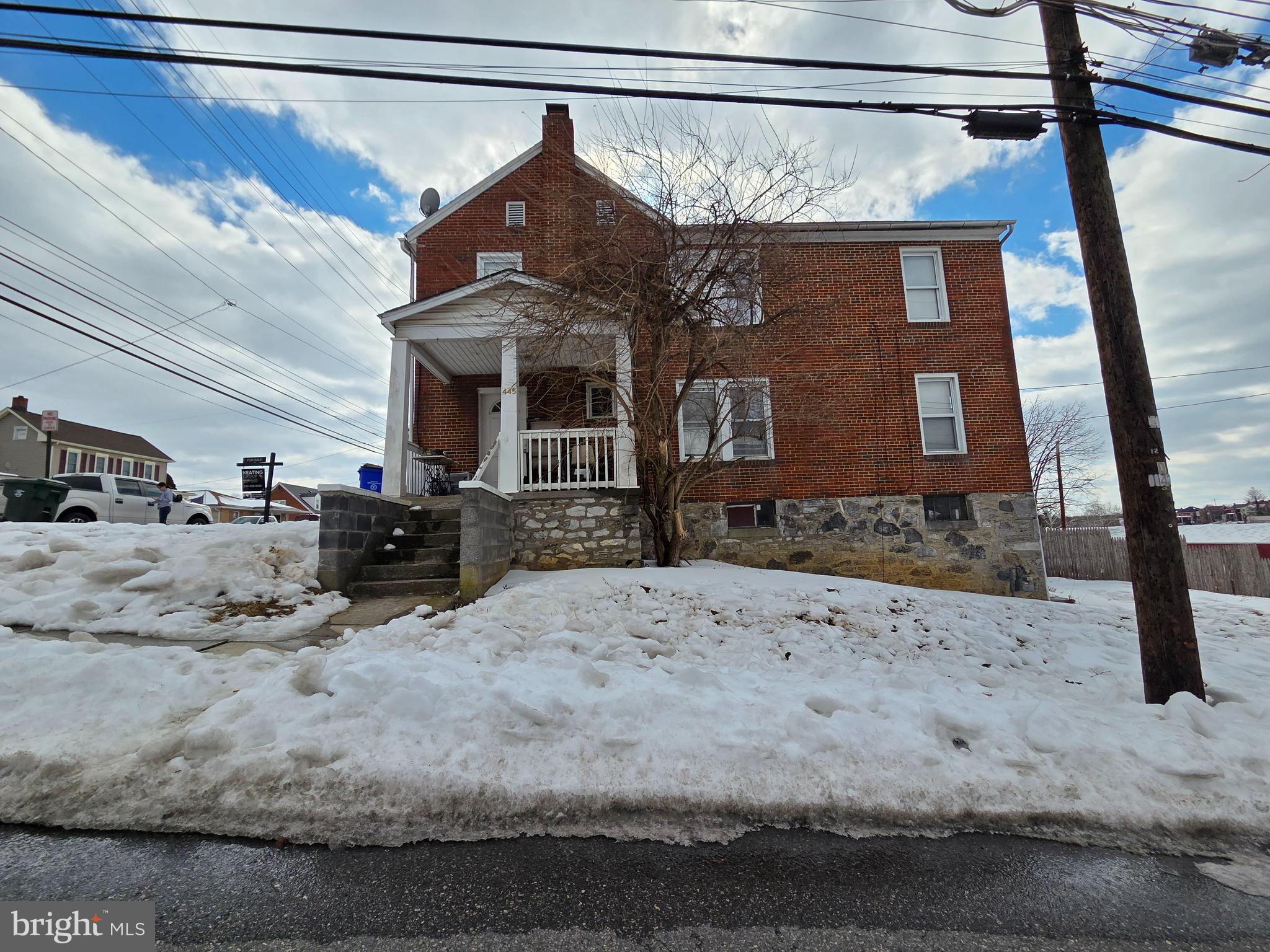 HAGERSTOWN - Residential