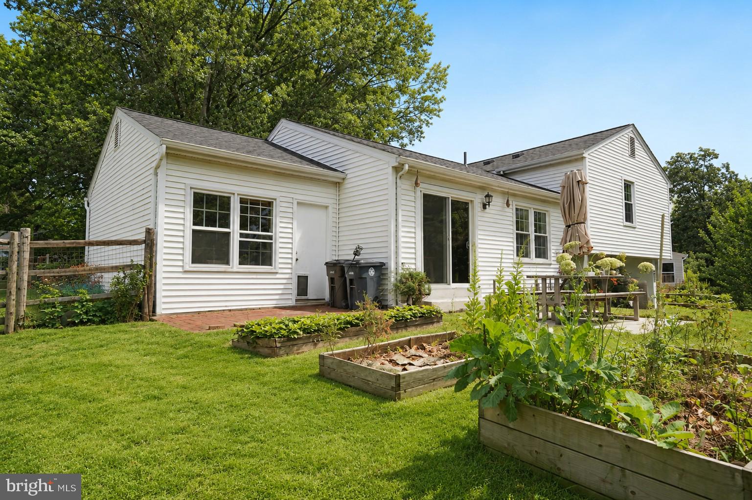ROCKSHIRE - Residential