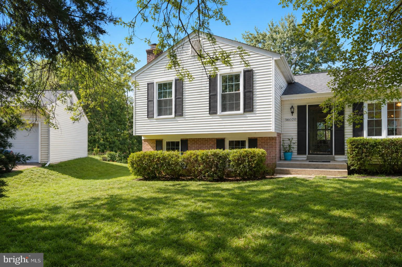 ROCKSHIRE - Residential
