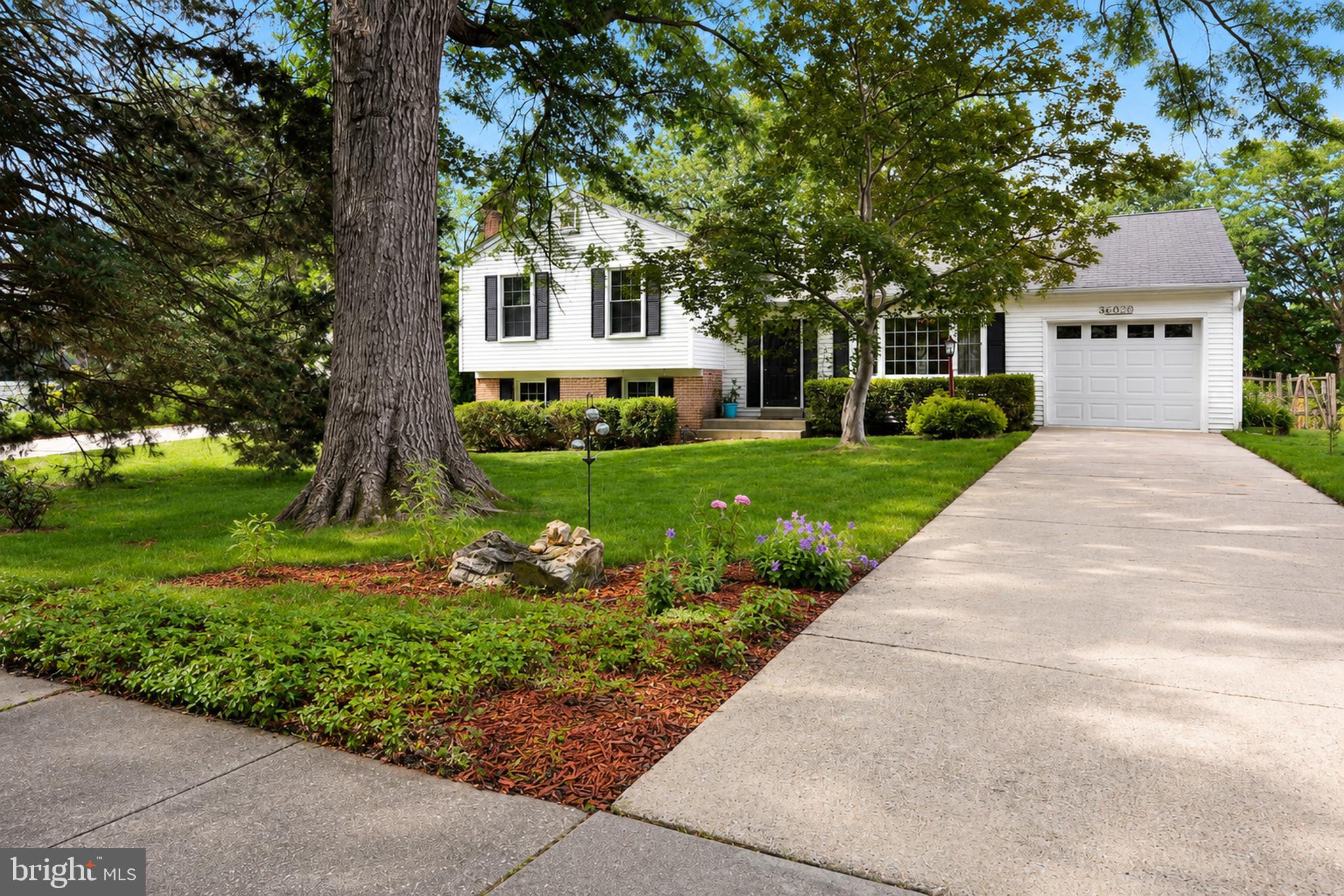 ROCKSHIRE - Residential