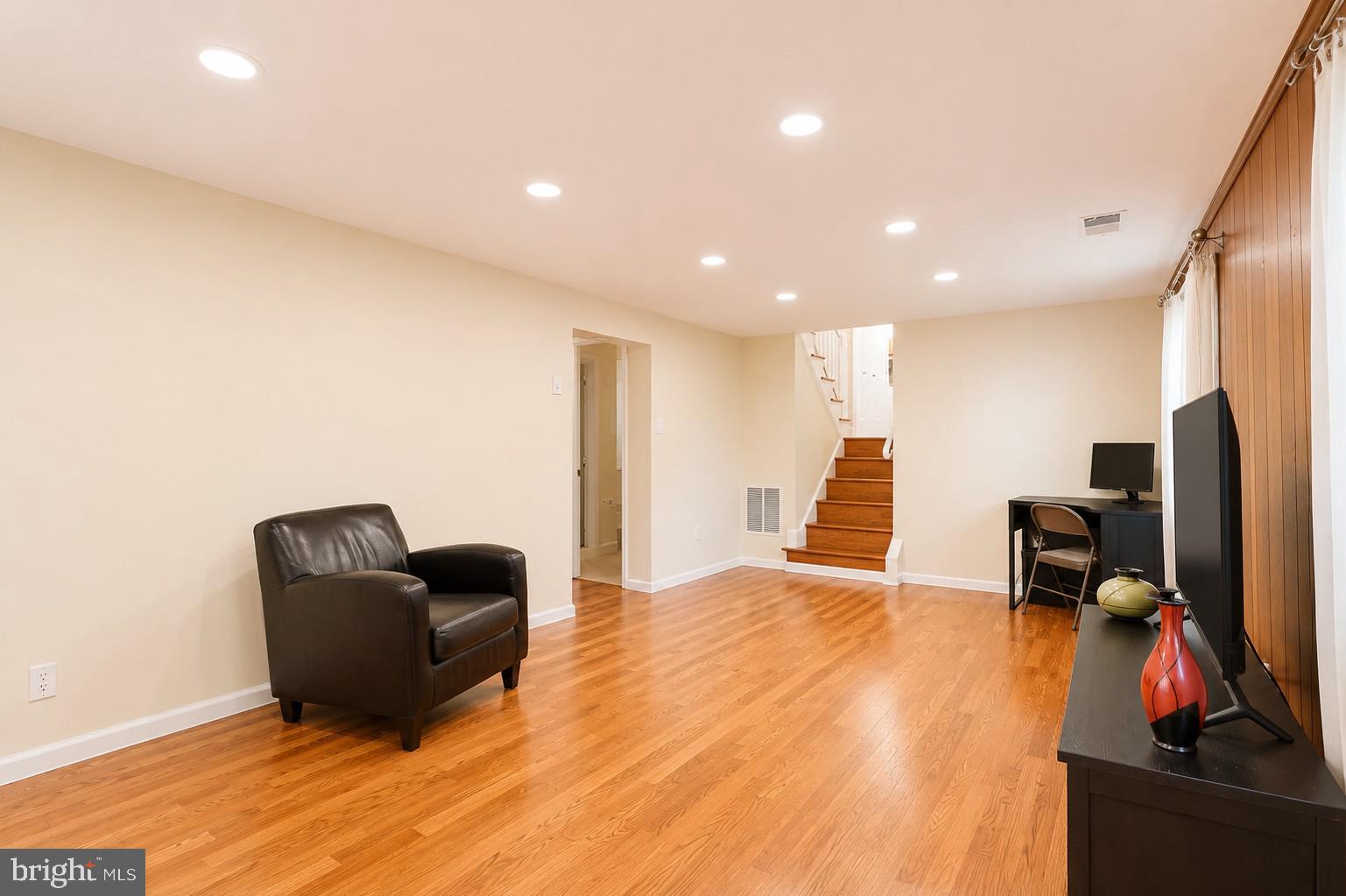 ROCKSHIRE - Residential