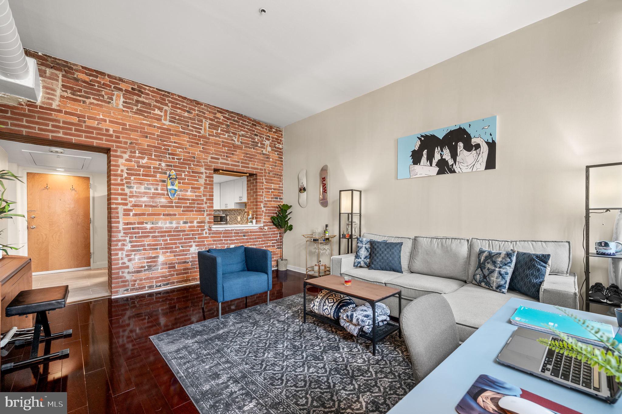 OLD CITY - Residential Lease