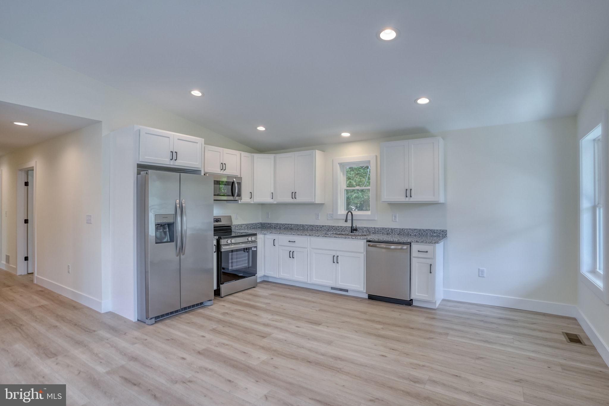CUELEN ACRES - Residential