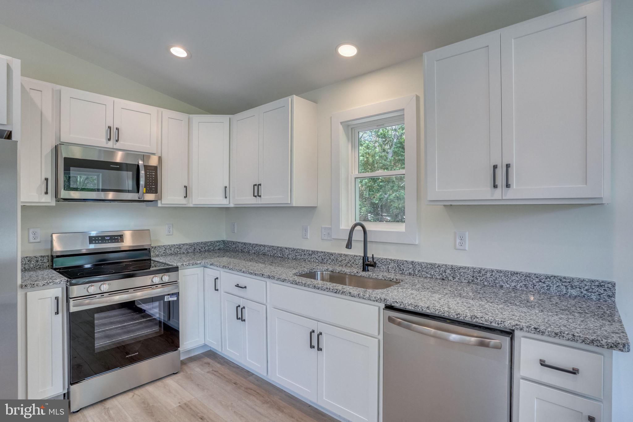 CUELEN ACRES - Residential