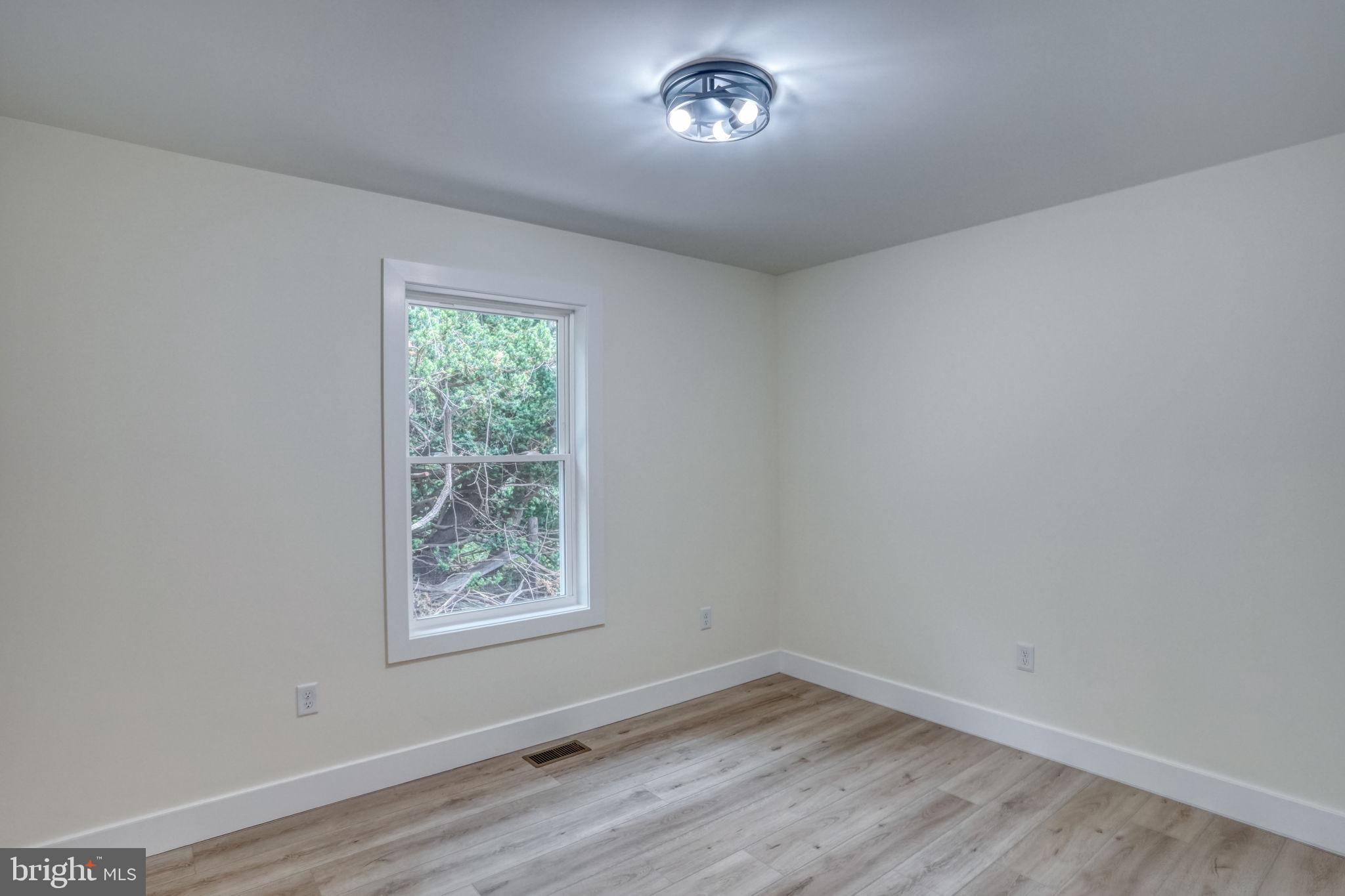CUELEN ACRES - Residential
