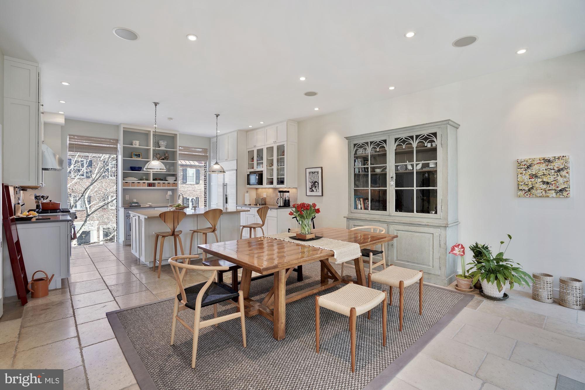 GEORGETOWN - Residential