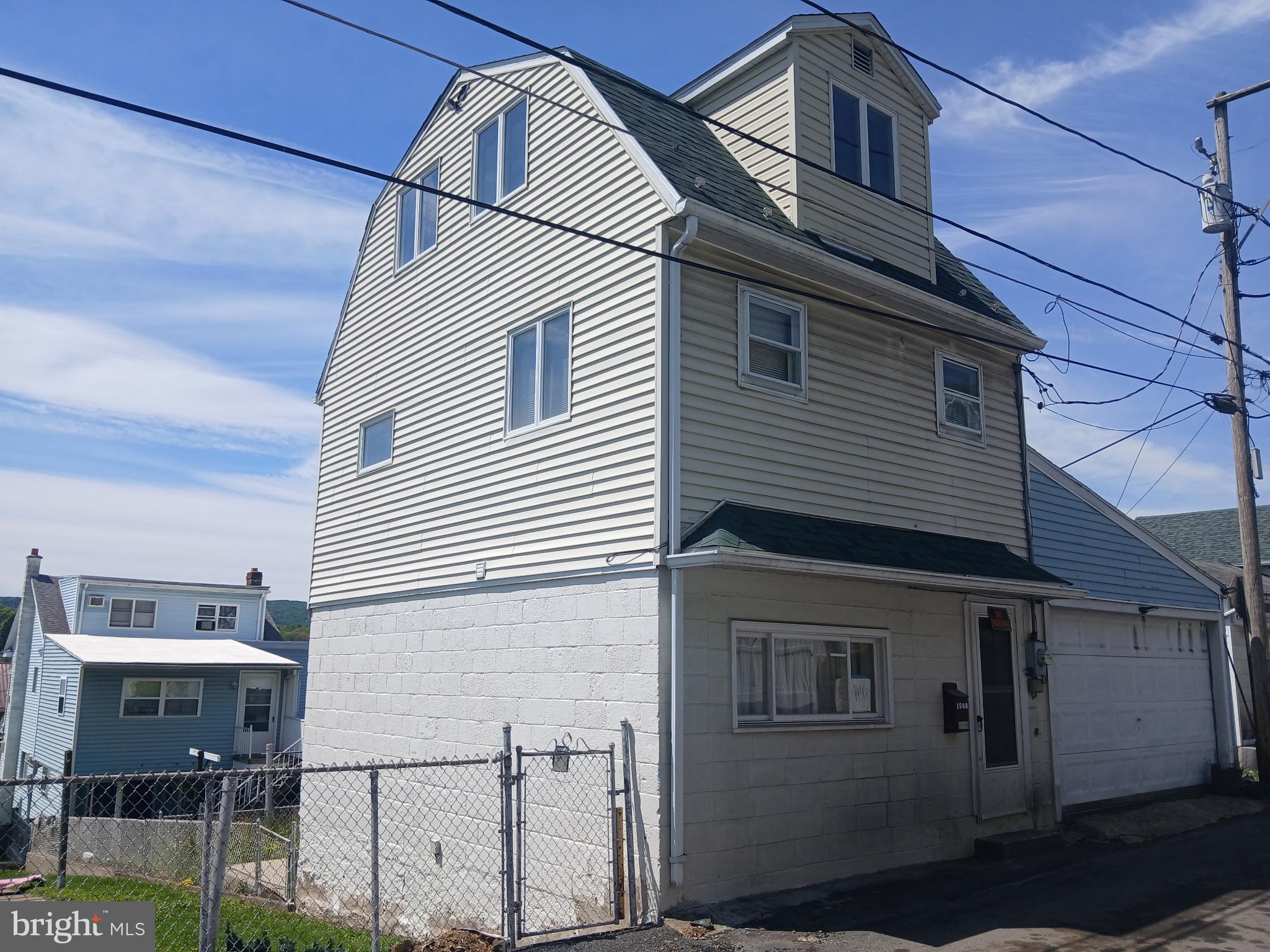 3 Bedroom, 1 Bathroom Home... Move in ready!  200 Amp electrical service.  Electric heat.  Low taxes.  Perfect starter home or add to your investment portfolio.  Close proximity to Famous Reading off road parks, State parks and Knoebels amusement park.   Call for more details!