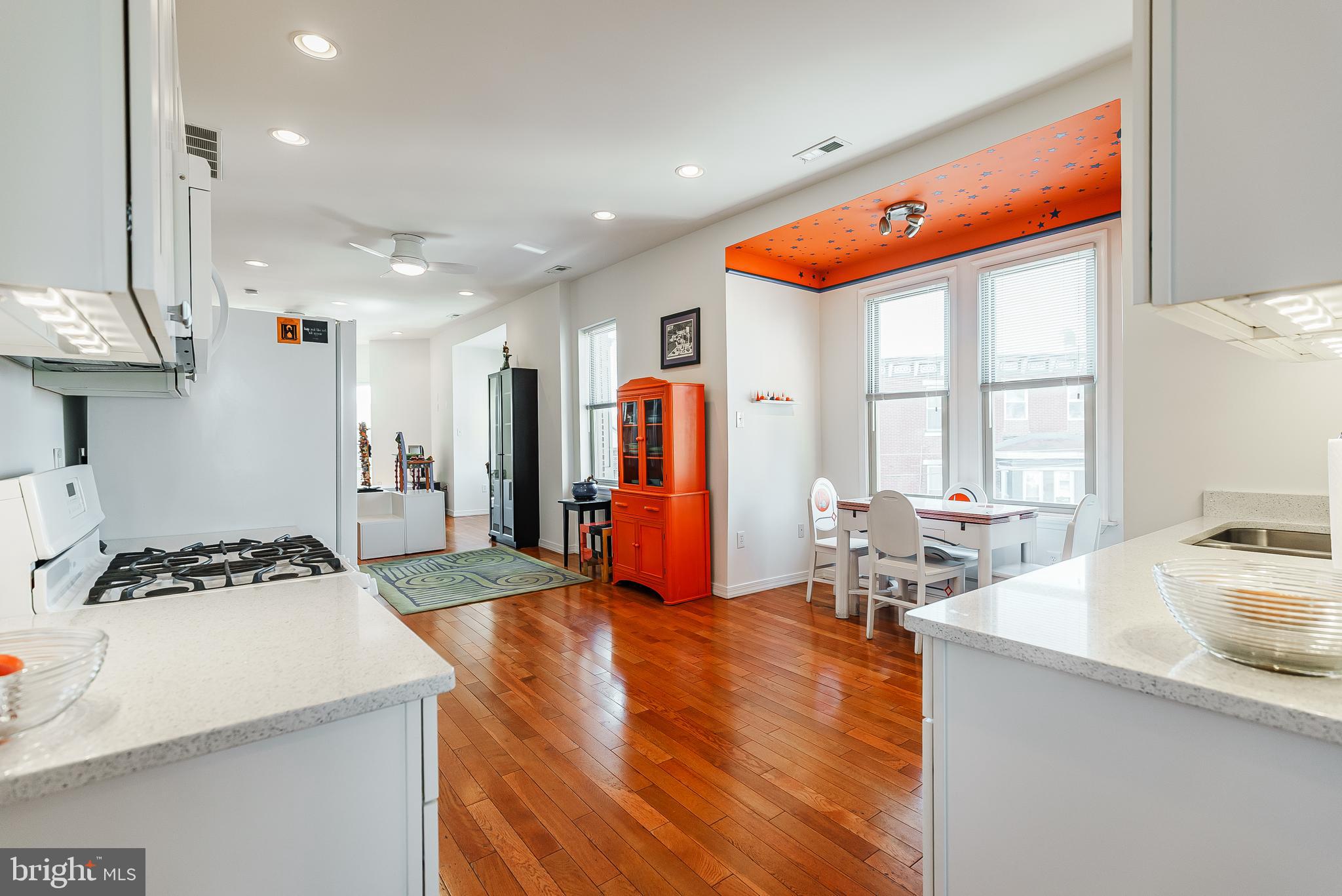 EAST PASSYUNK CROSSING - Residential Income