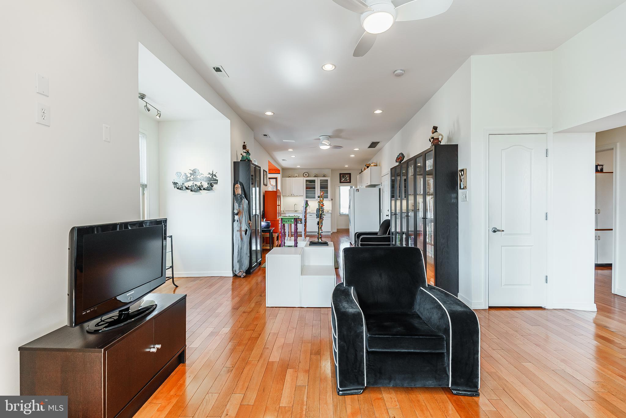 EAST PASSYUNK CROSSING - Residential Income