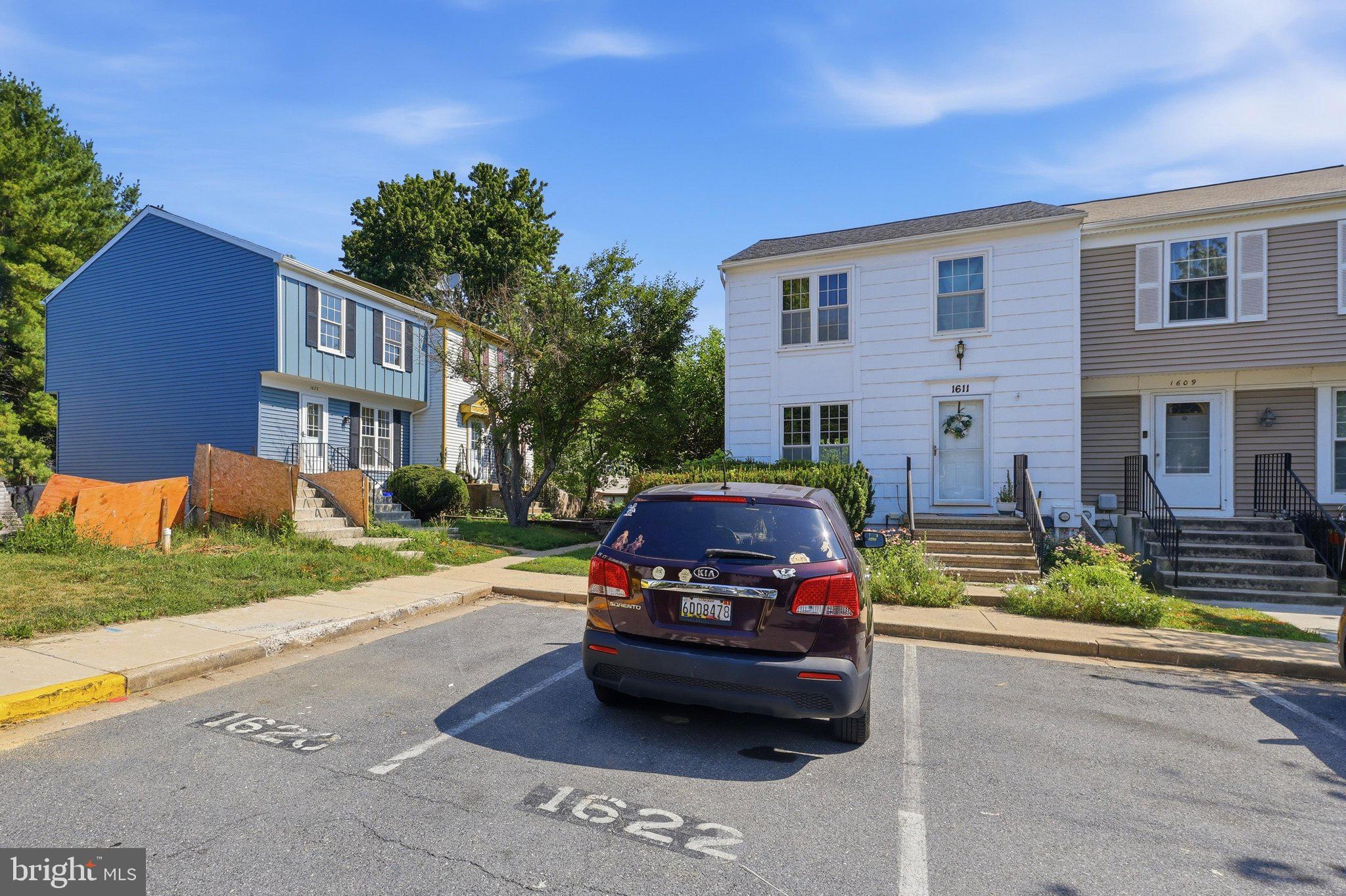 CARROLL PARK MANOR - Residential