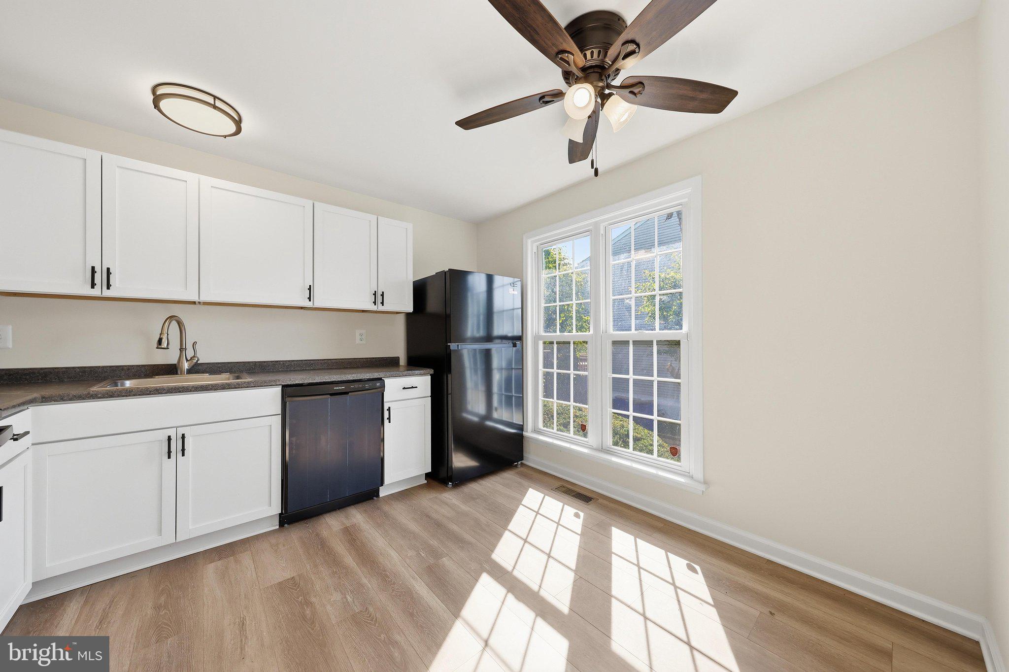 CARROLL PARK MANOR - Residential
