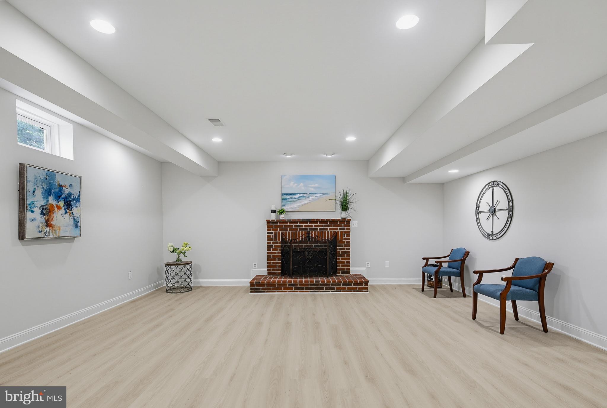 PINDELL CHASE - Residential