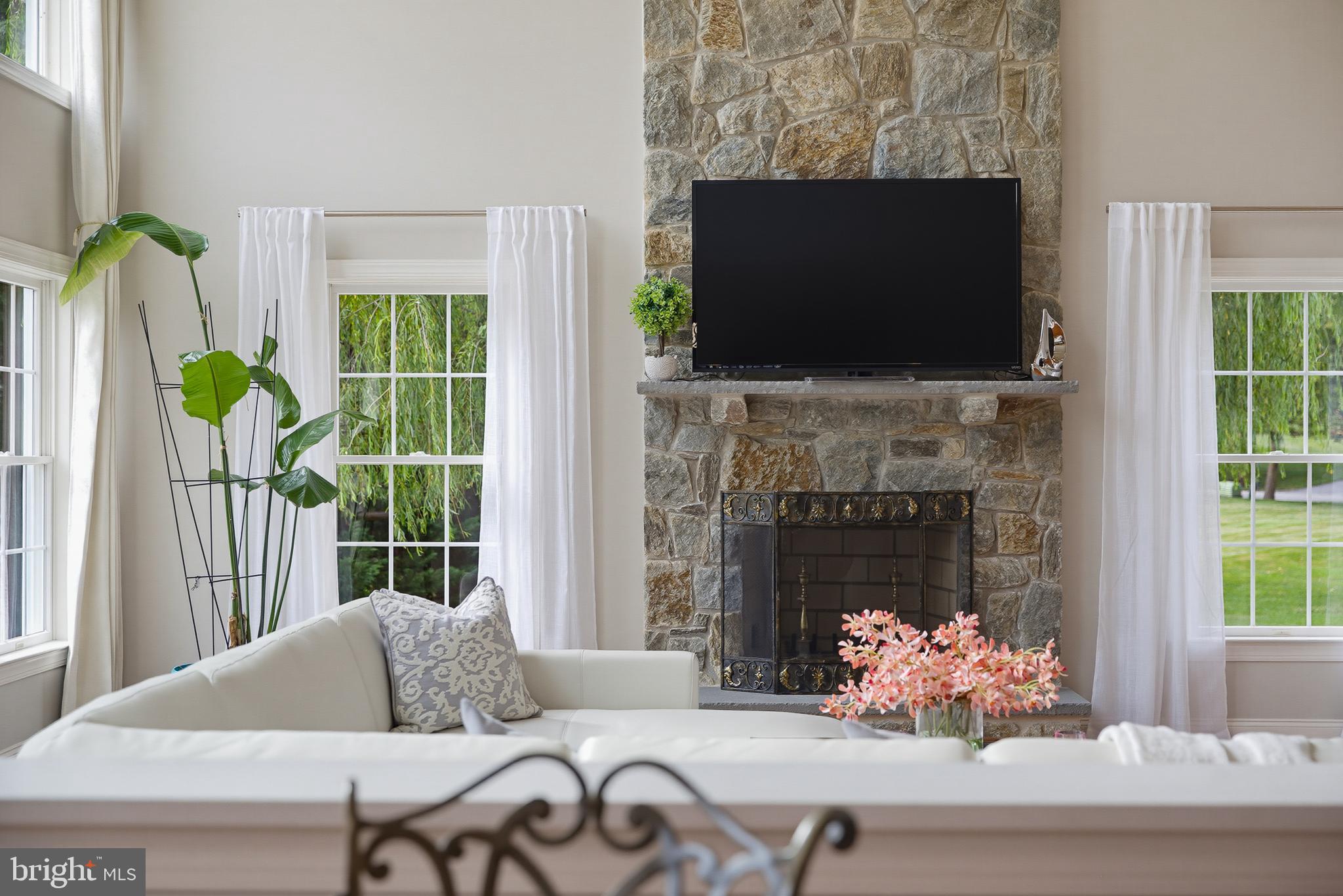 PINDELL CHASE - Residential