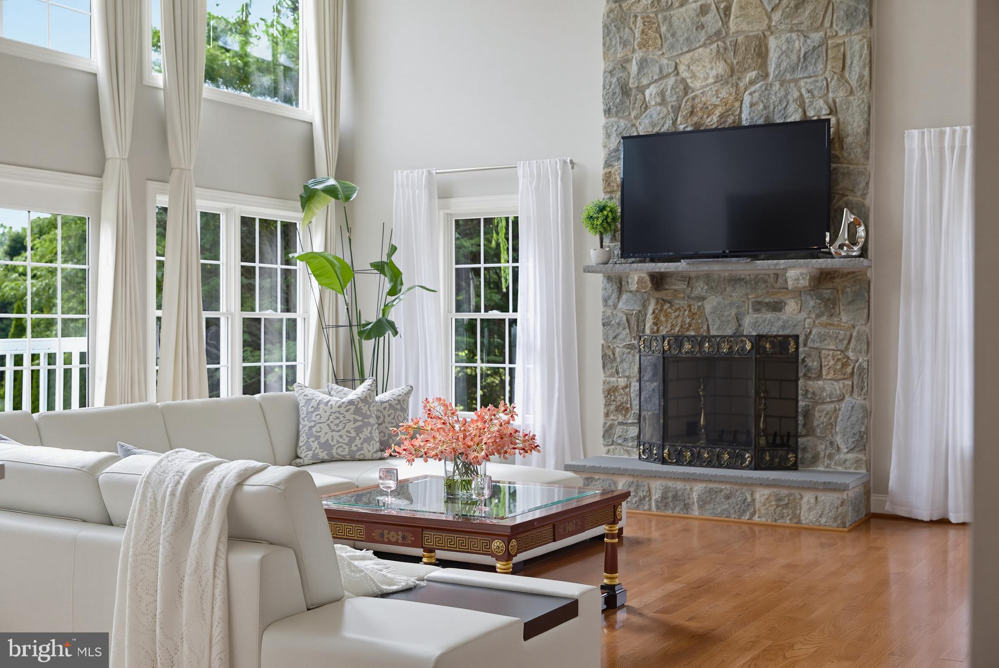PINDELL CHASE - Residential