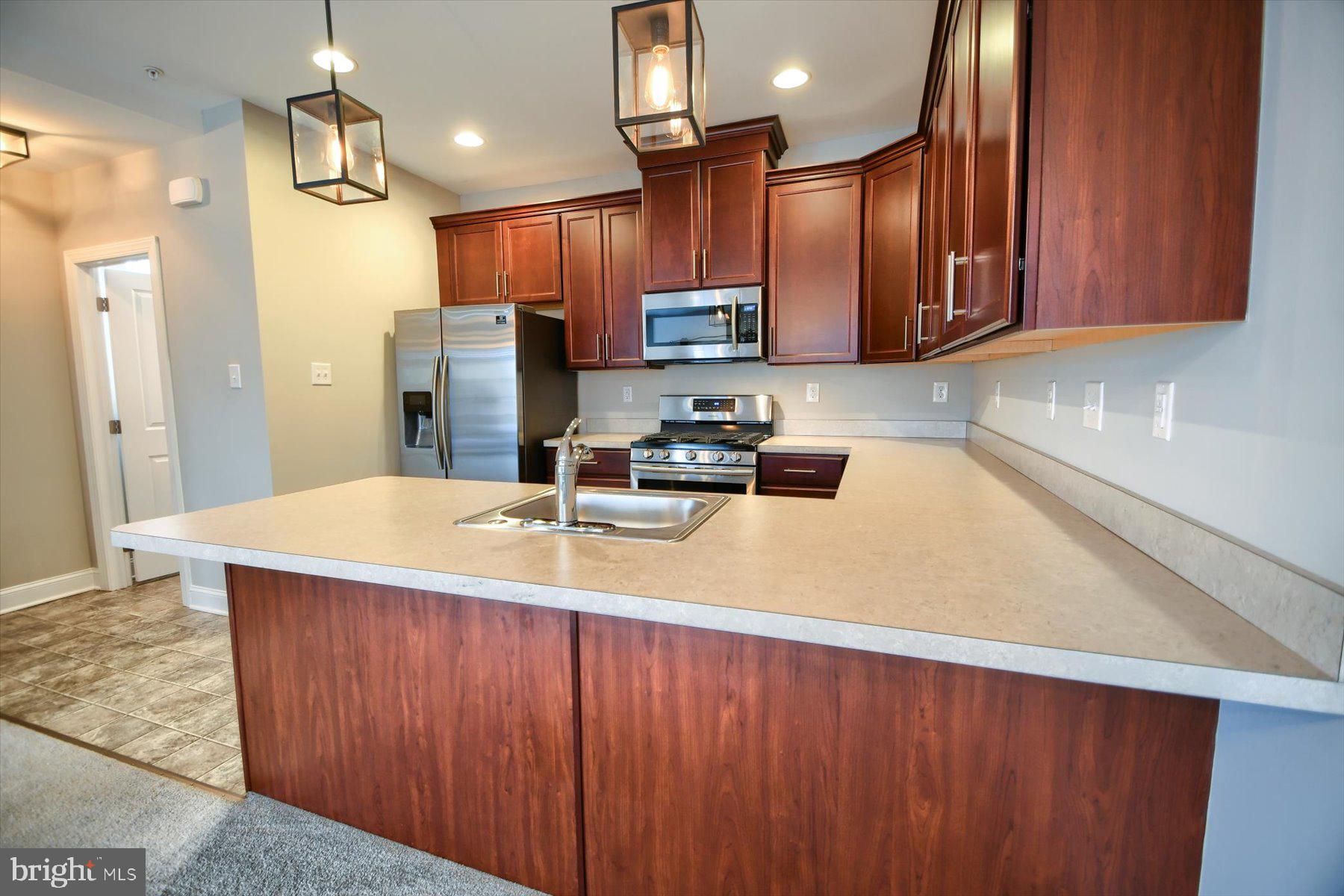 PENN SQ - Residential Lease