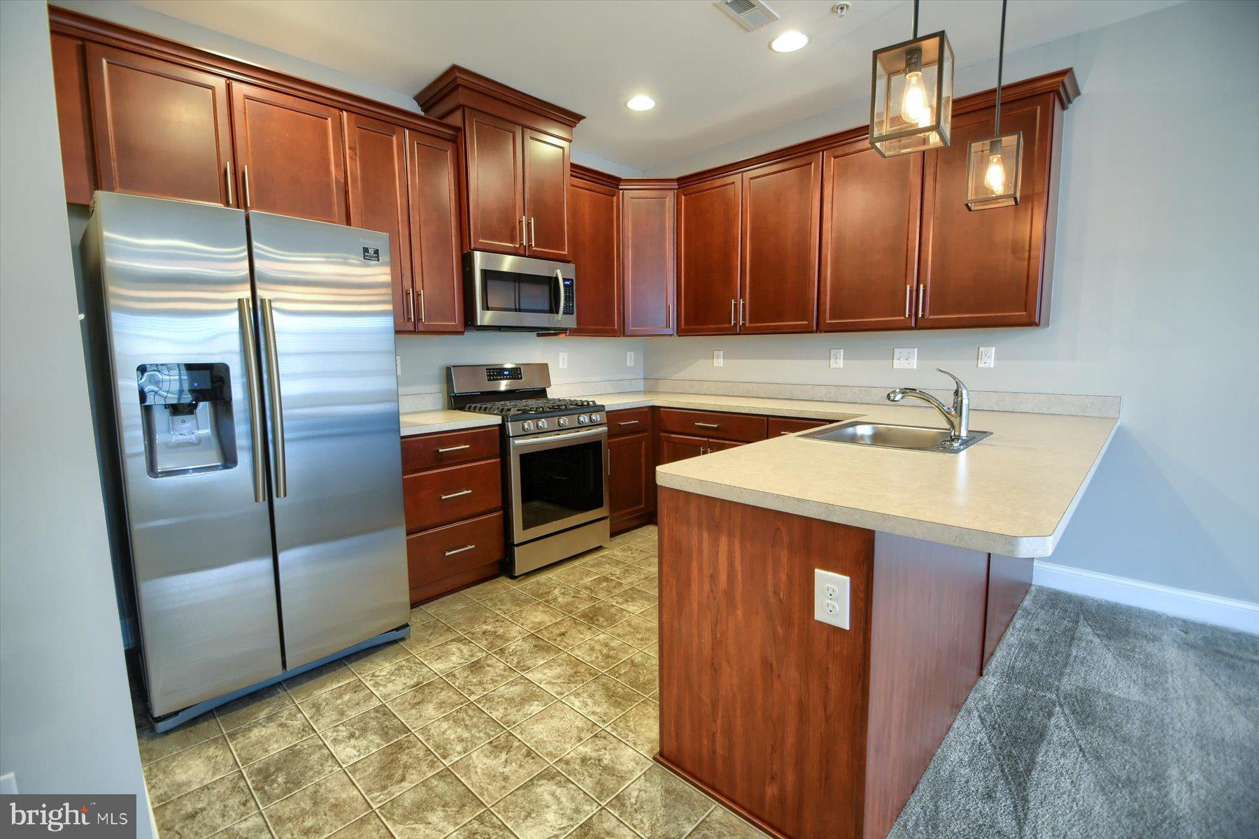 PENN SQ - Residential Lease