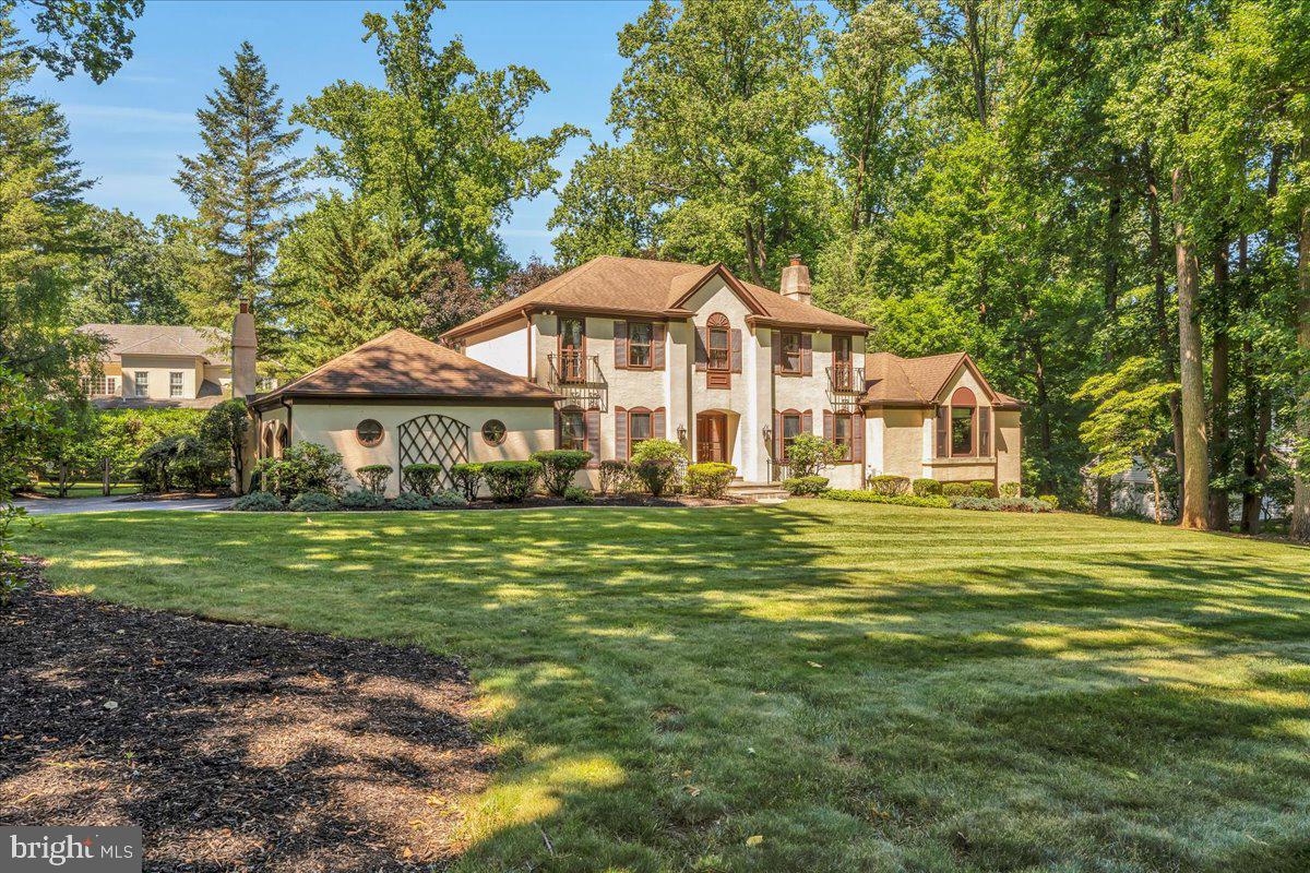 NEWTOWN SQ - Residential