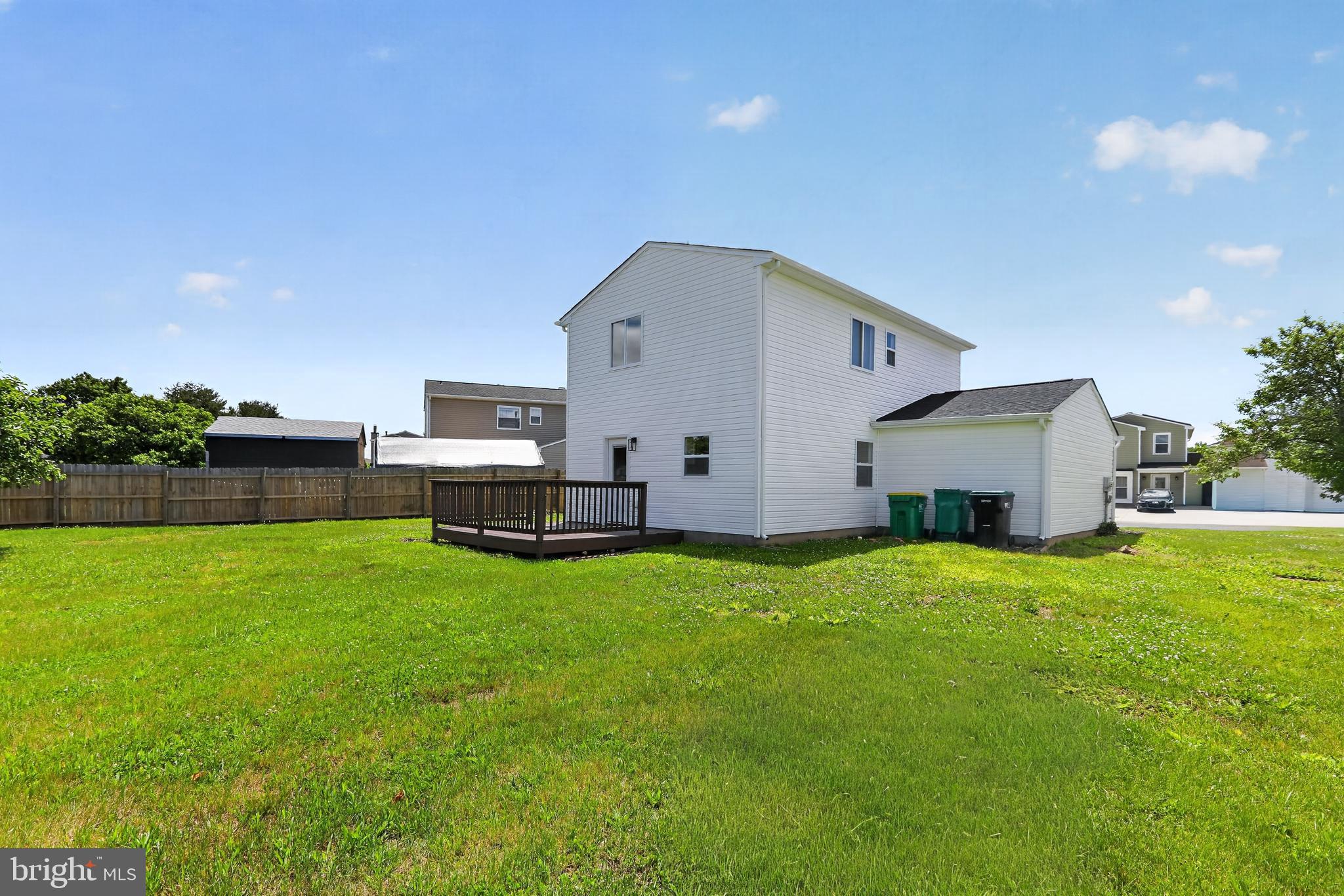 WELLINGTON WOODS - Residential