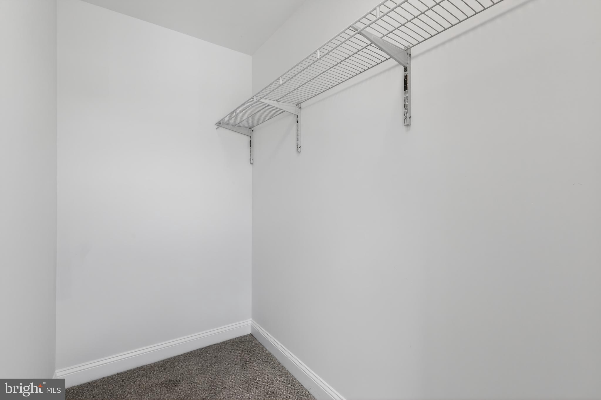 WELLINGTON WOODS - Residential