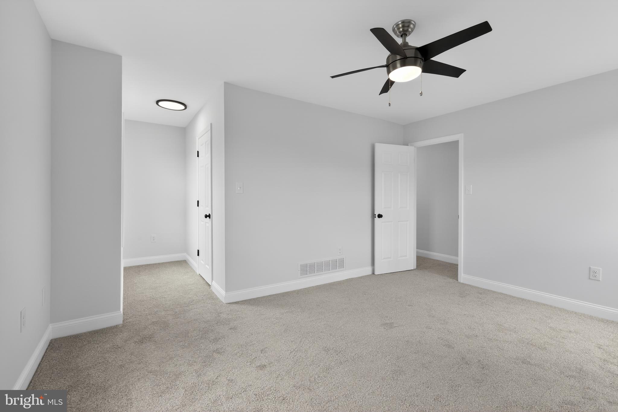 WELLINGTON WOODS - Residential