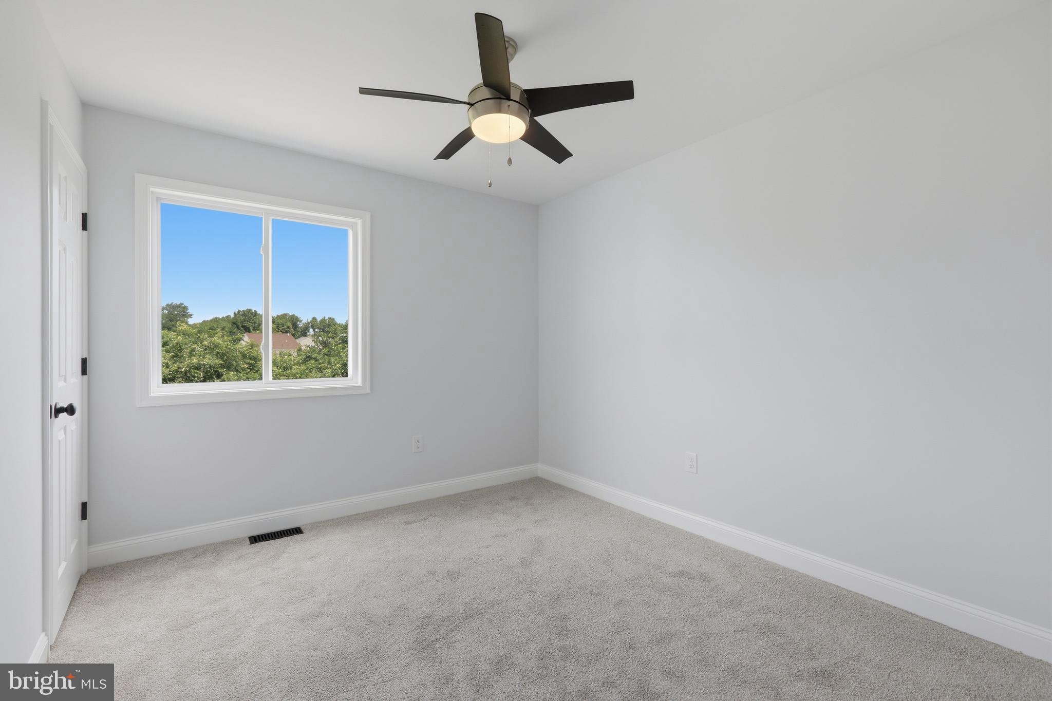 WELLINGTON WOODS - Residential
