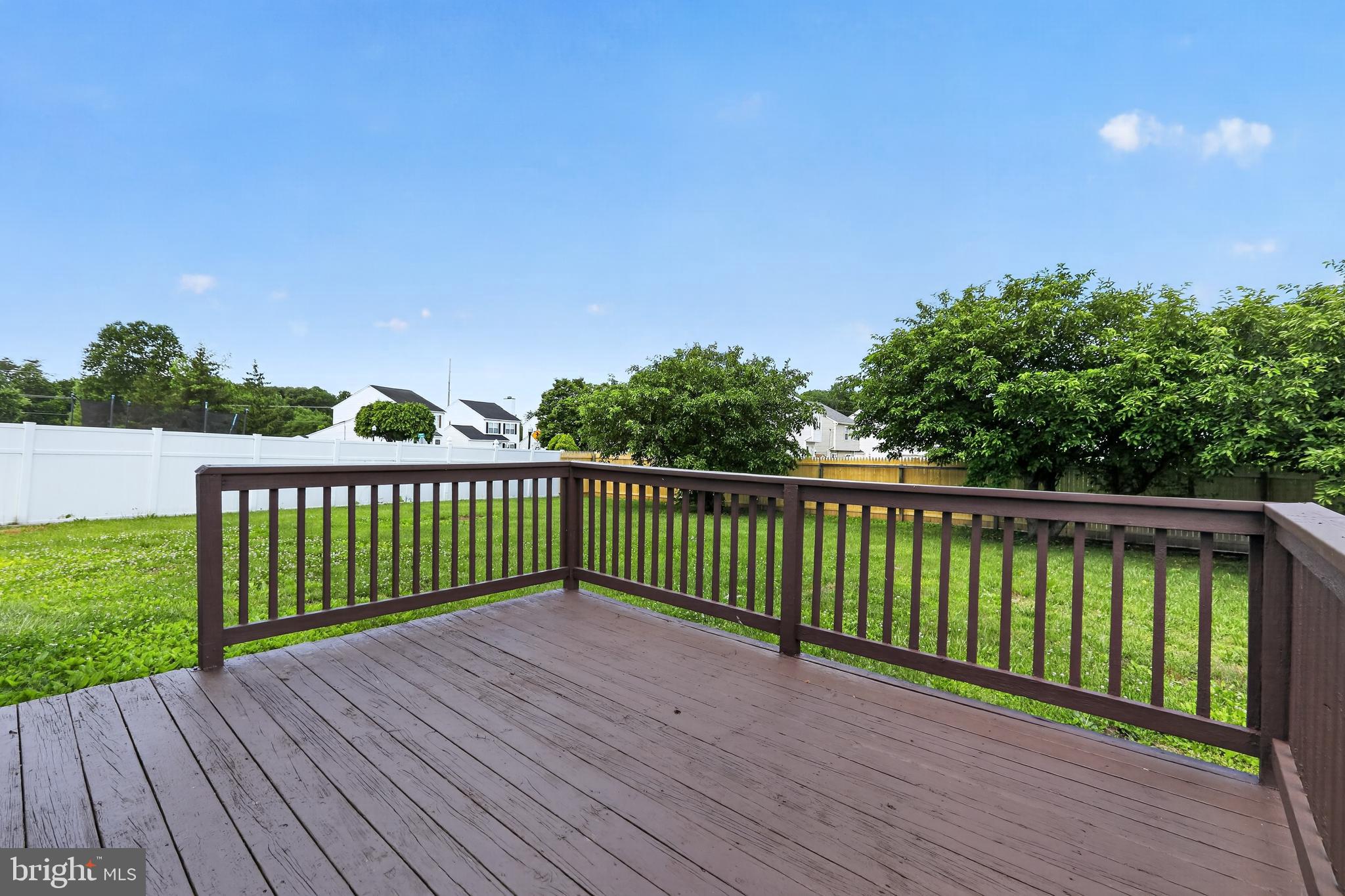 WELLINGTON WOODS - Residential