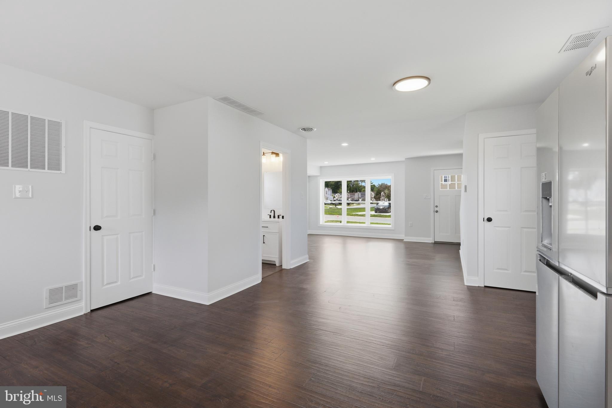 WELLINGTON WOODS - Residential