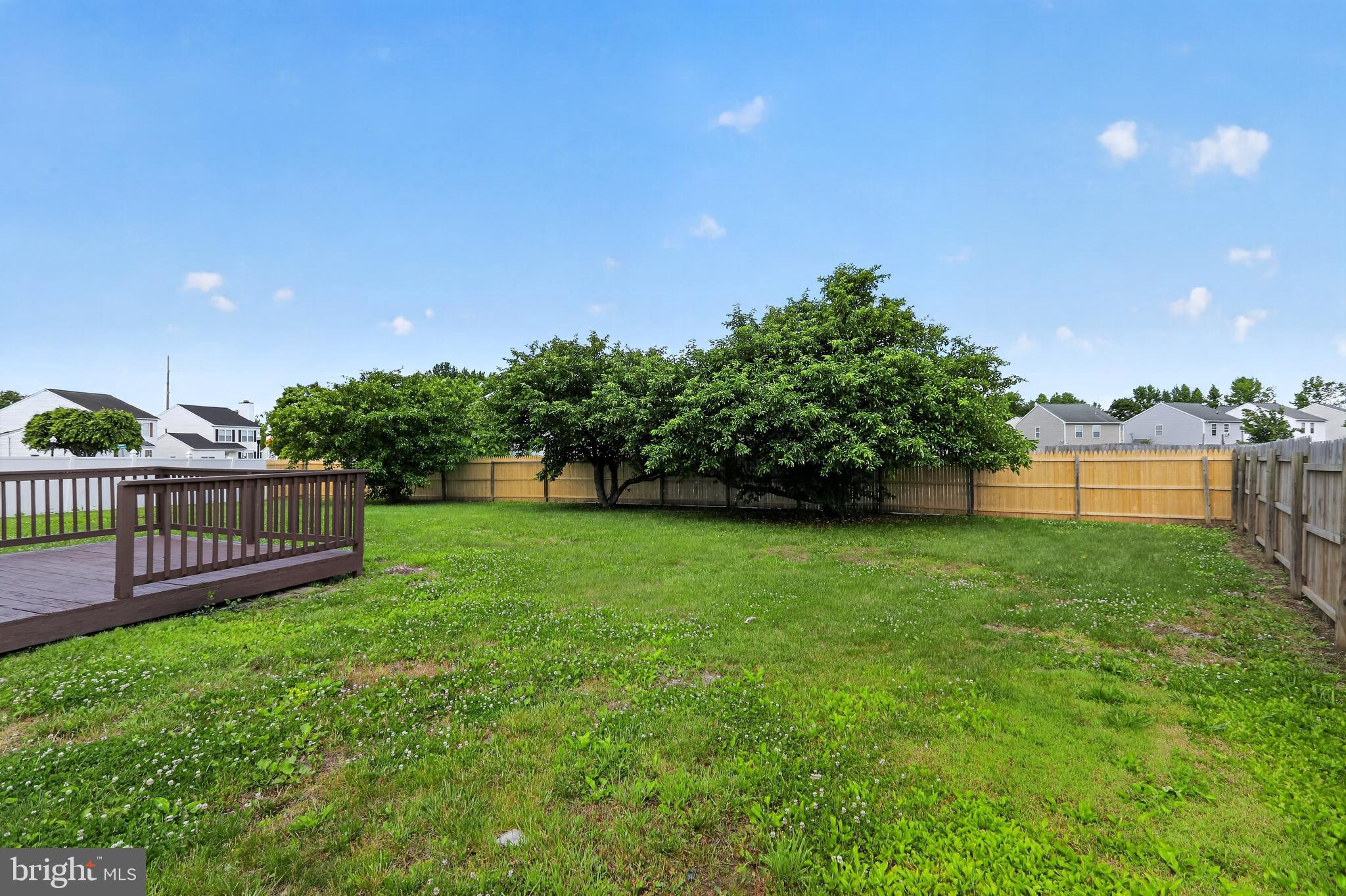 WELLINGTON WOODS - Residential