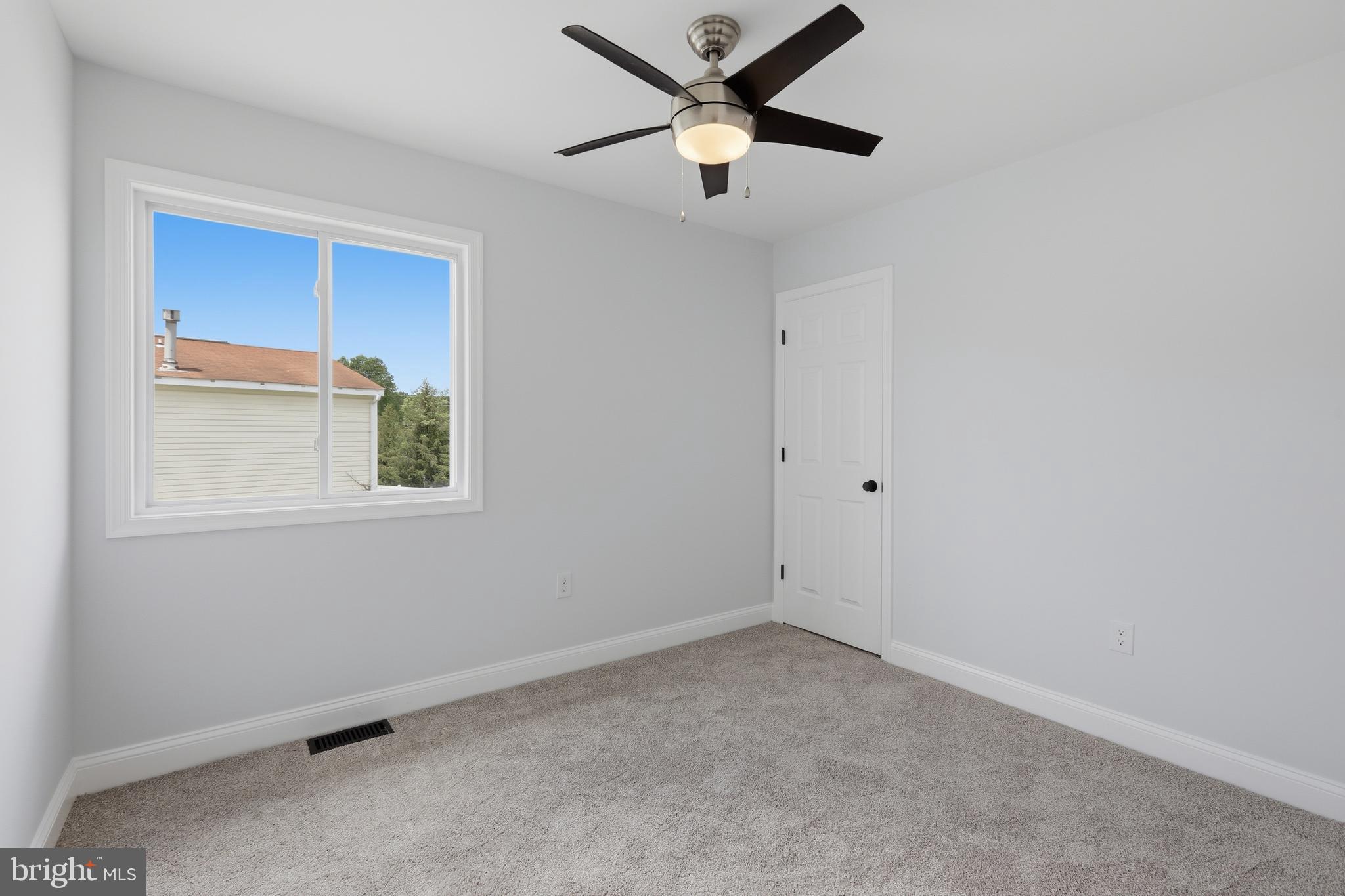 WELLINGTON WOODS - Residential