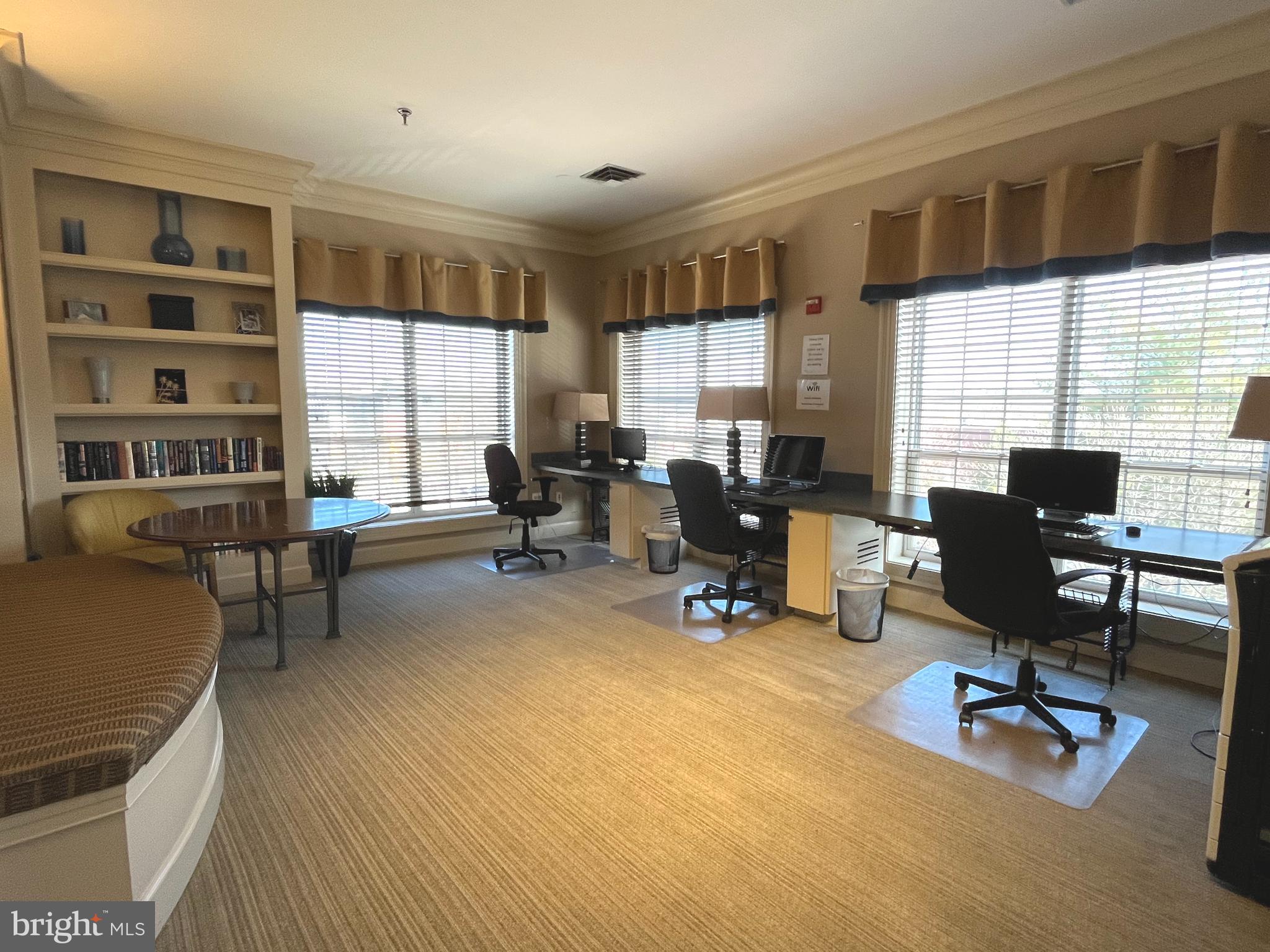 EXCHANGE AT VAN DORN - Residential Lease