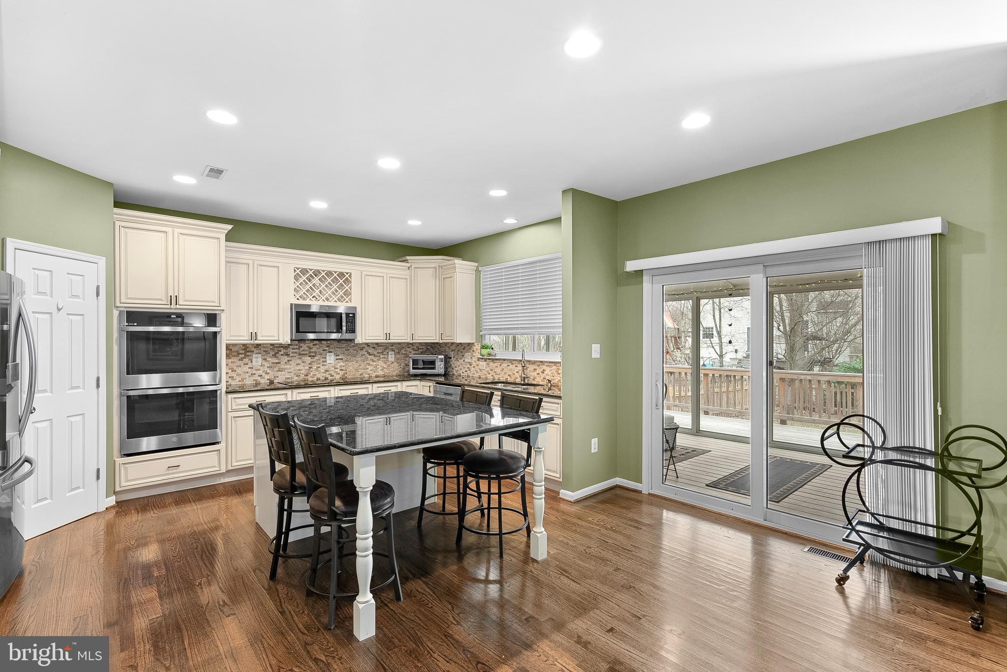 ASHBURN FARM - Residential