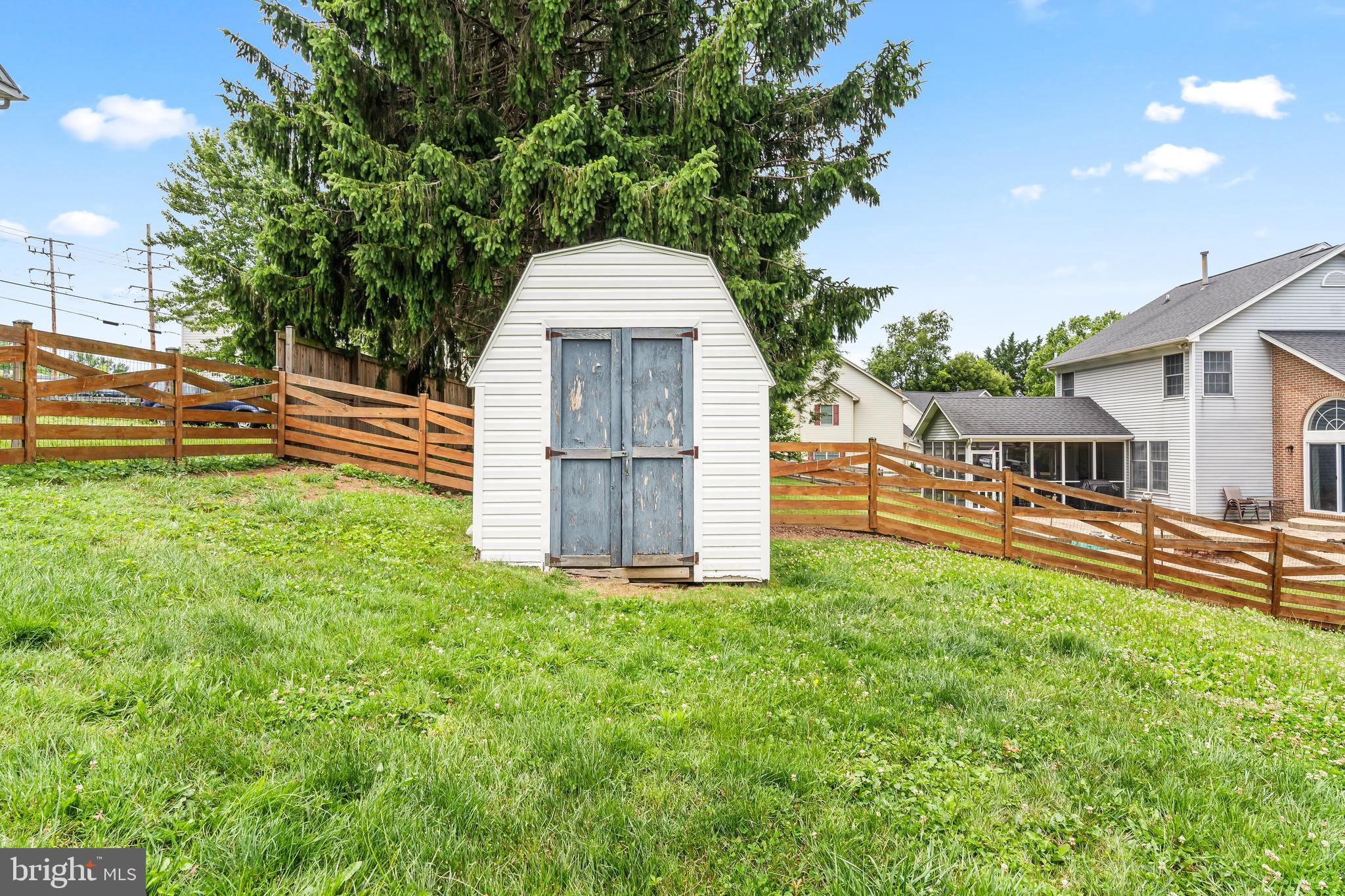 COPPERFIELD - Residential