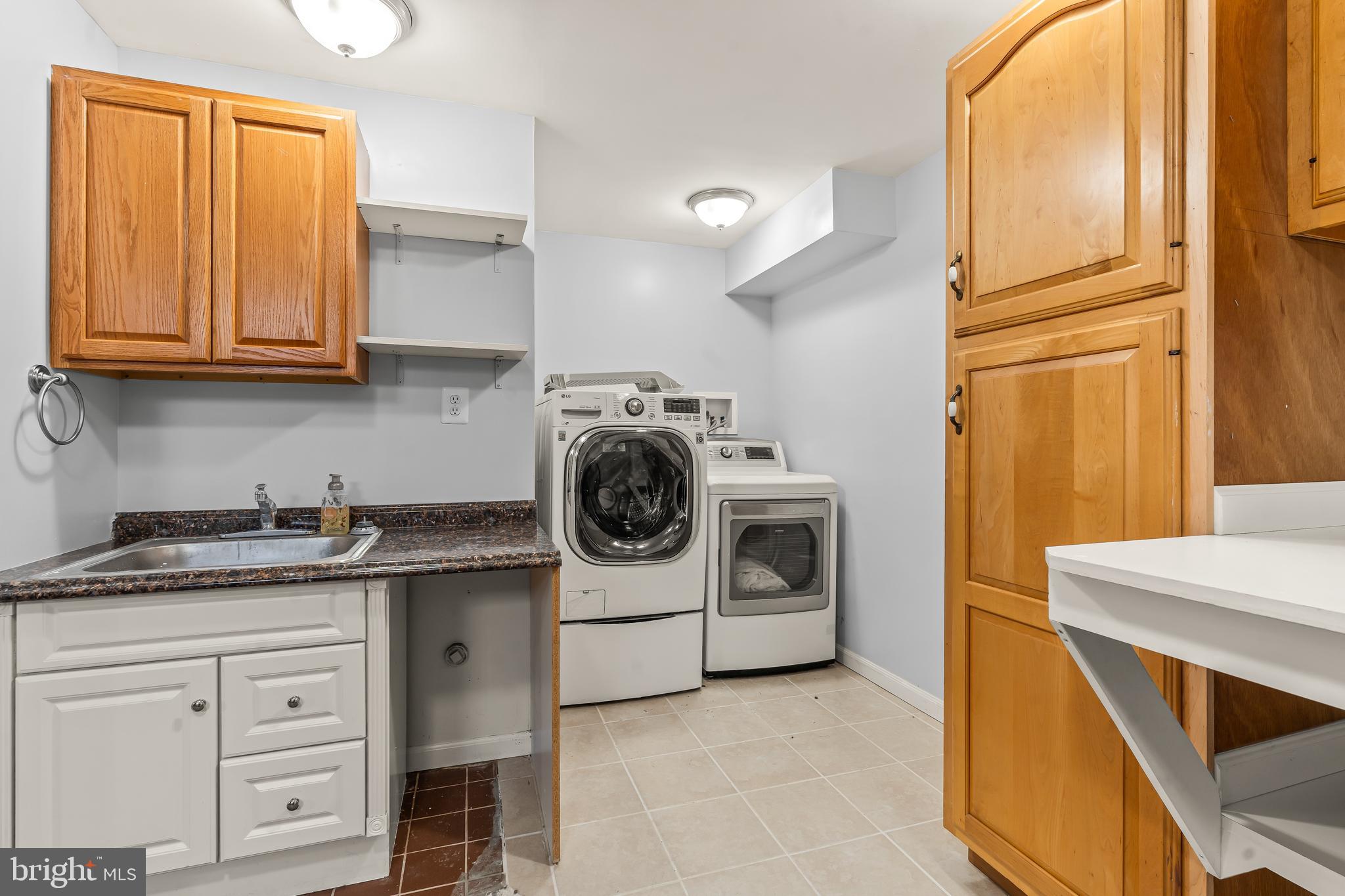 COPPERFIELD - Residential