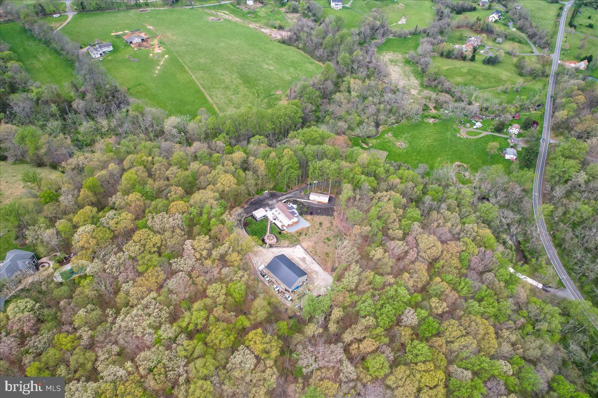 LEESBURG - Residential