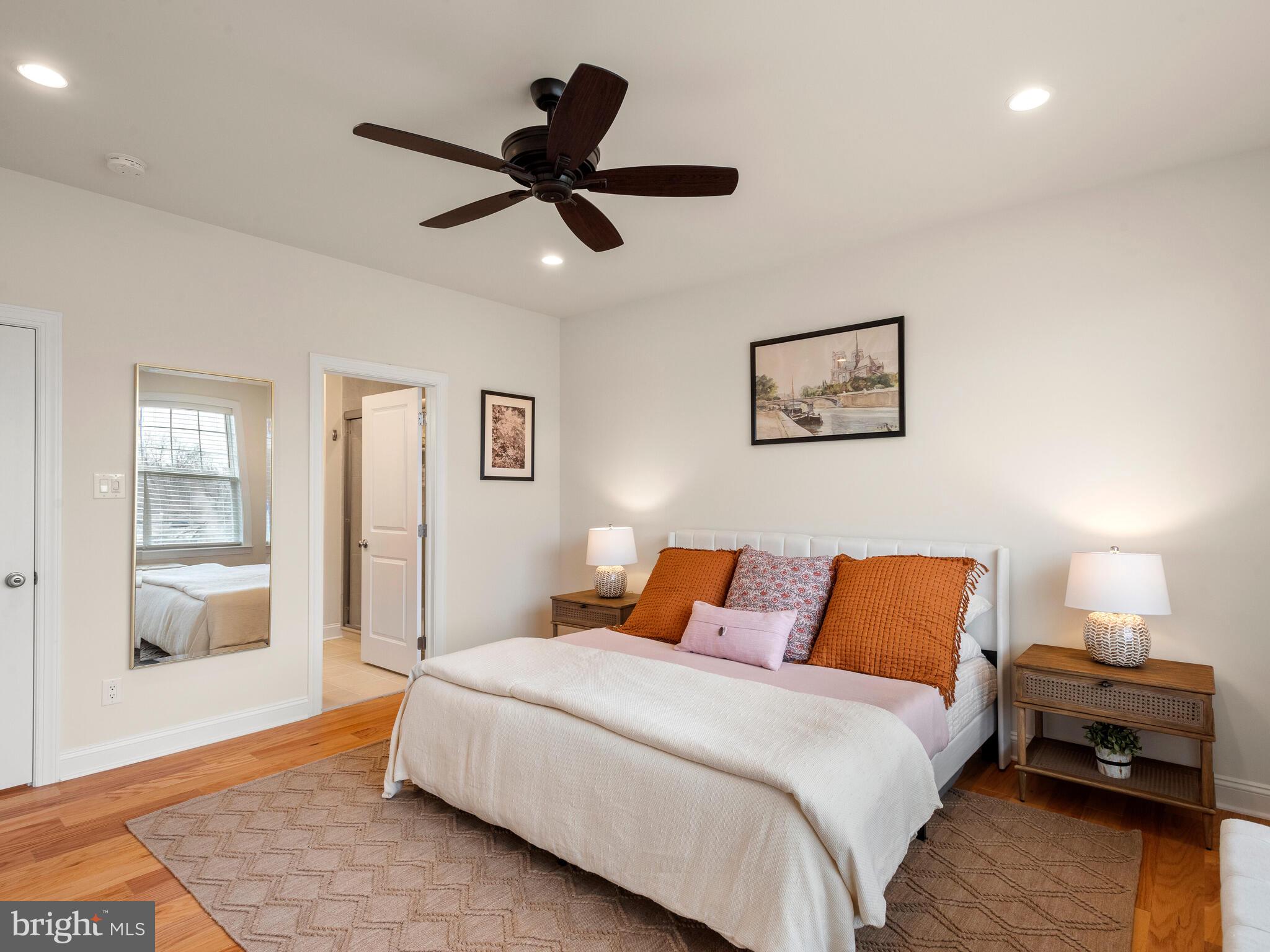 WILLISTOWN POINT - Residential