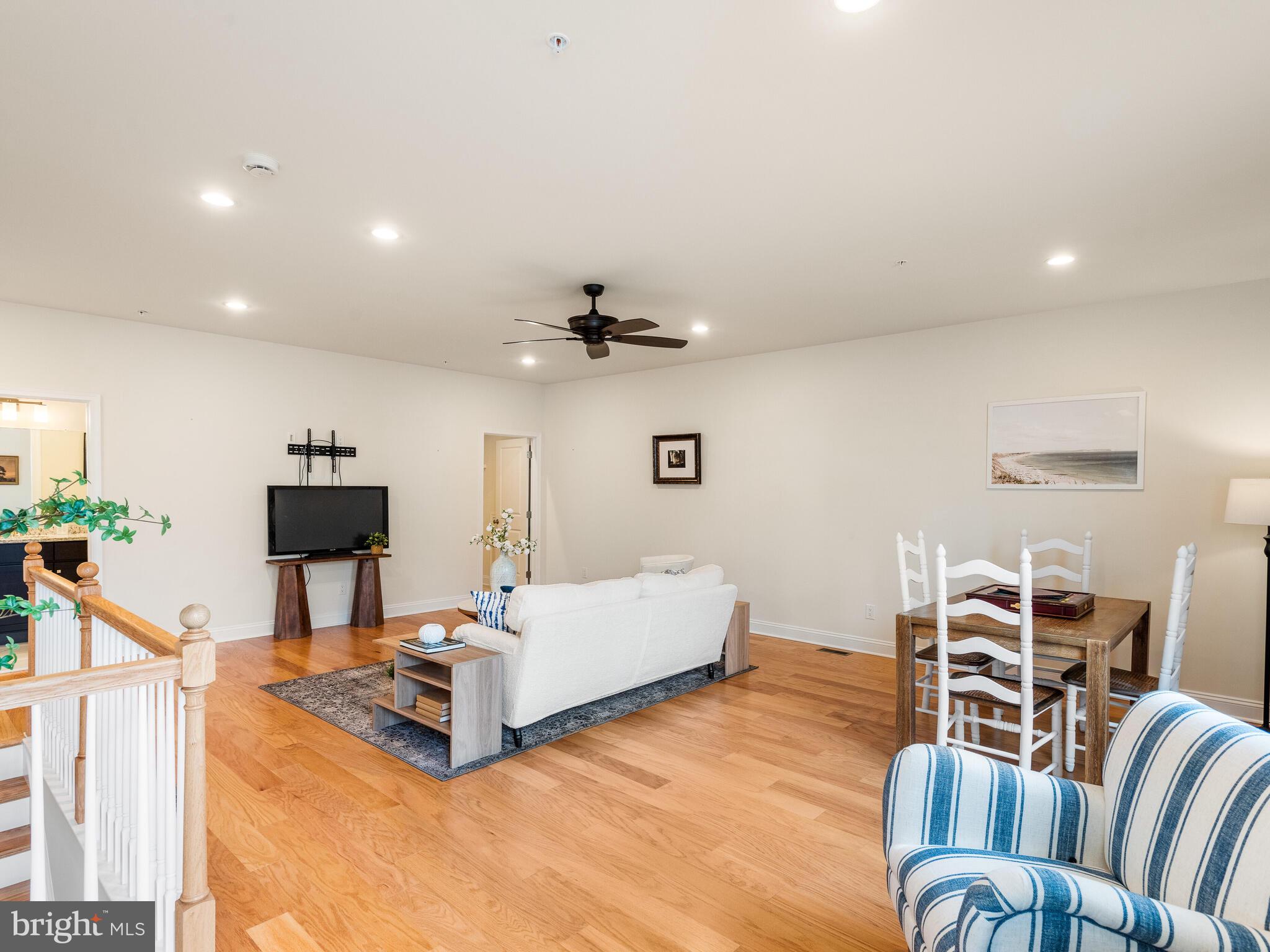 WILLISTOWN POINT - Residential