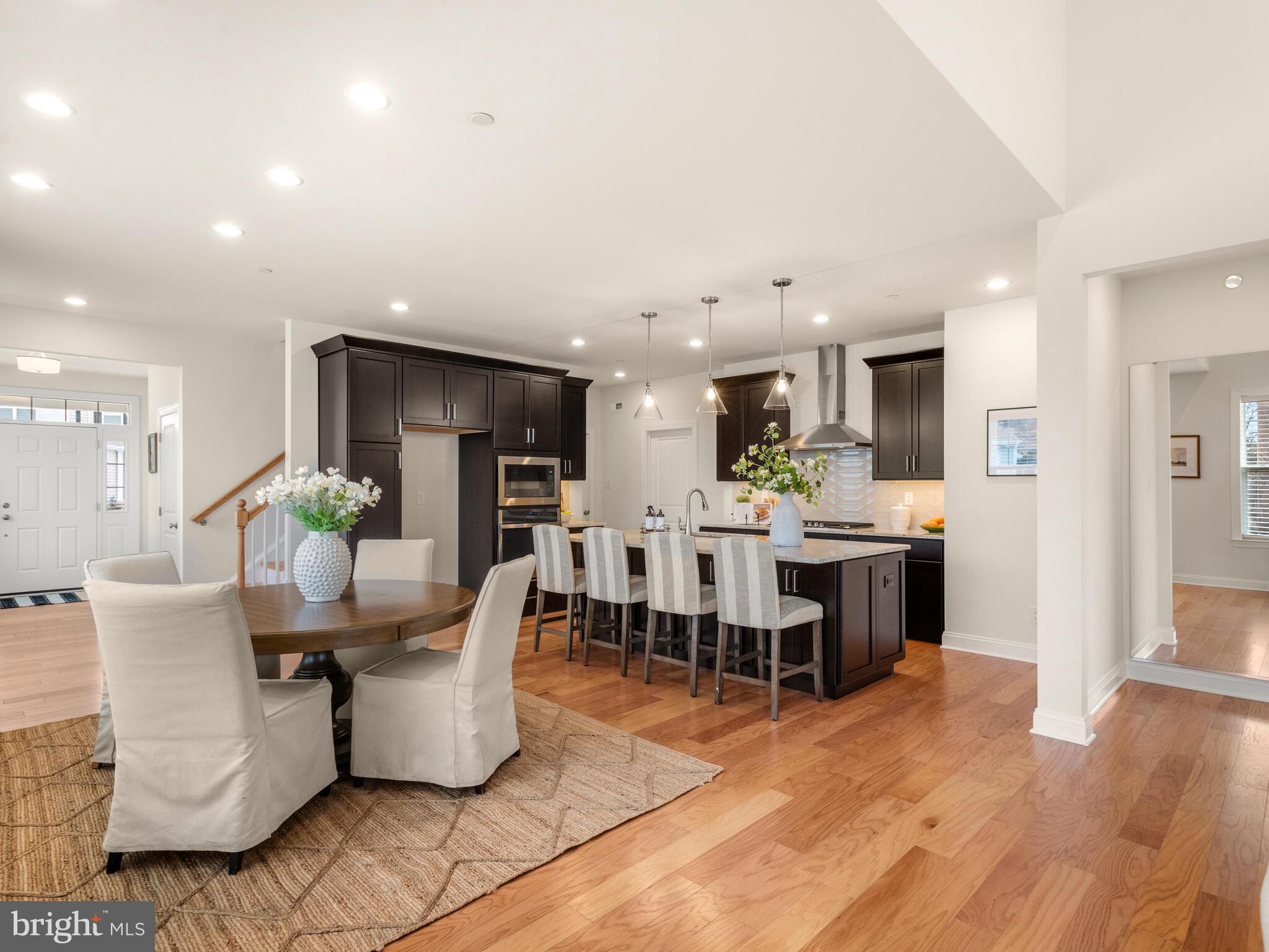 WILLISTOWN POINT - Residential