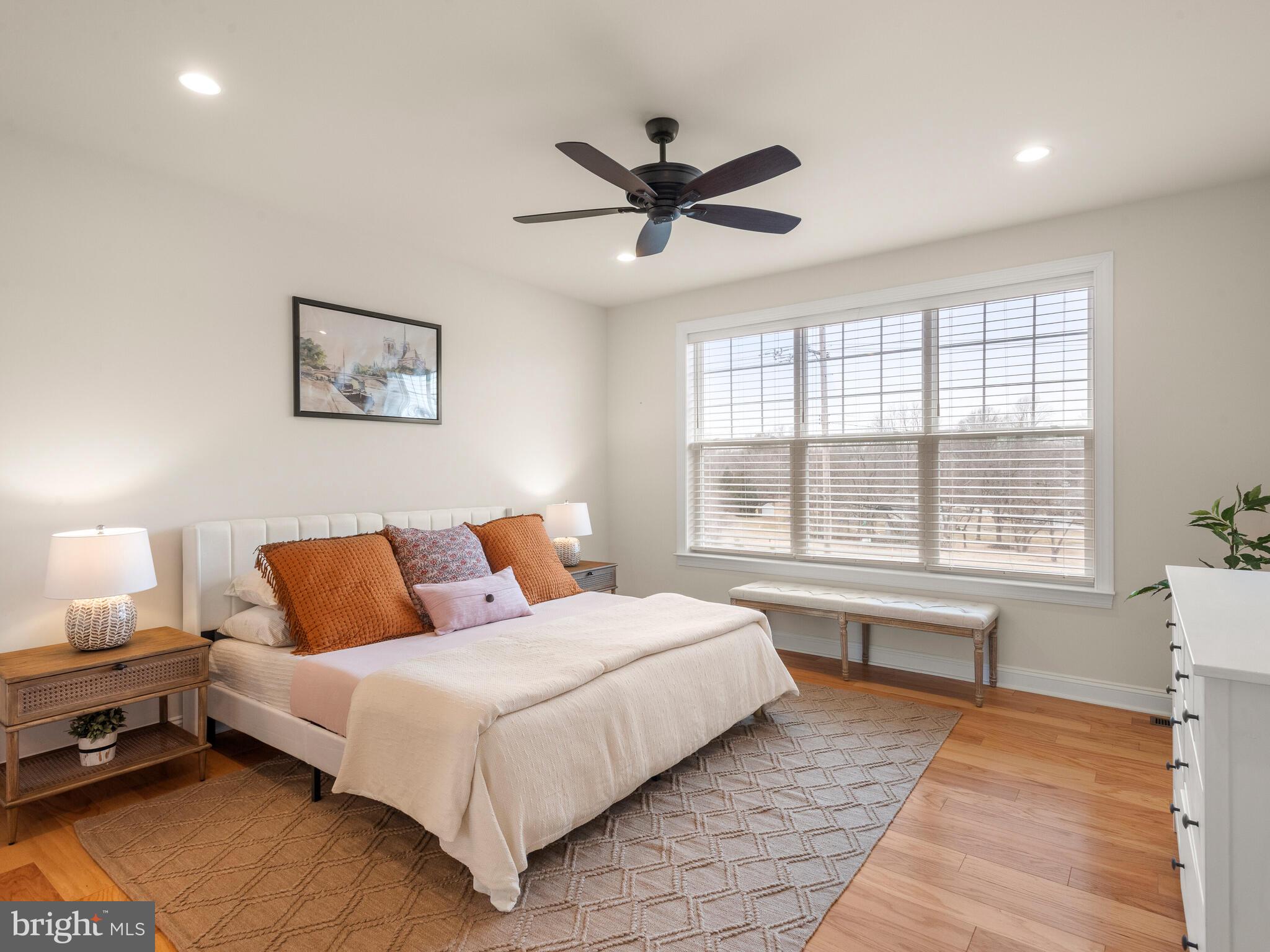WILLISTOWN POINT - Residential