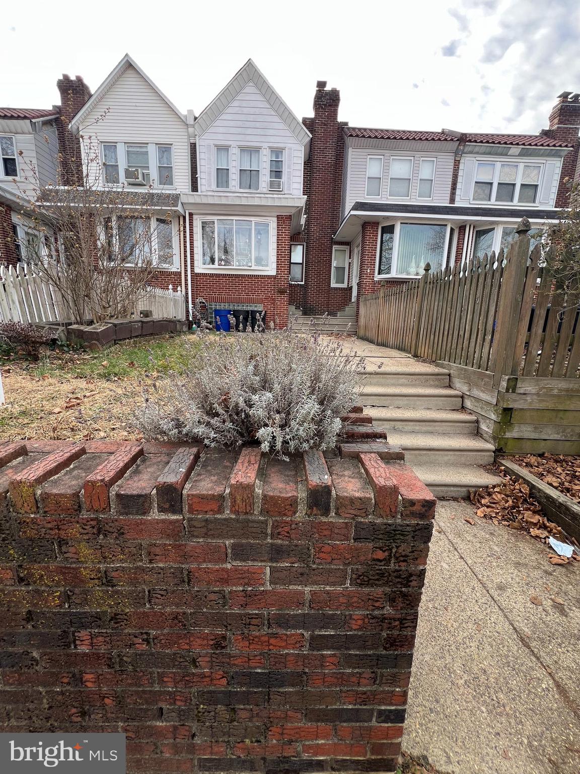 MAYFAIR (WEST) - Residential