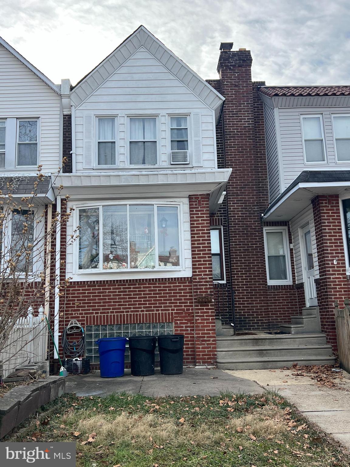 MAYFAIR (WEST) - Residential