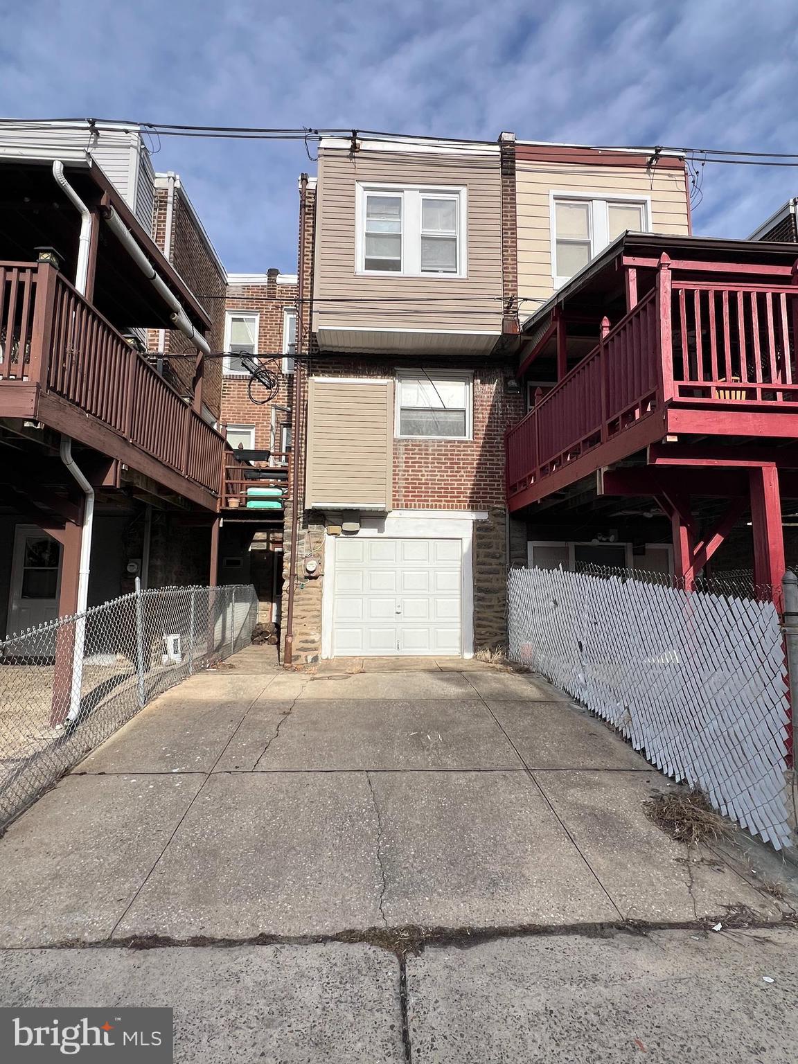 MAYFAIR (WEST) - Residential