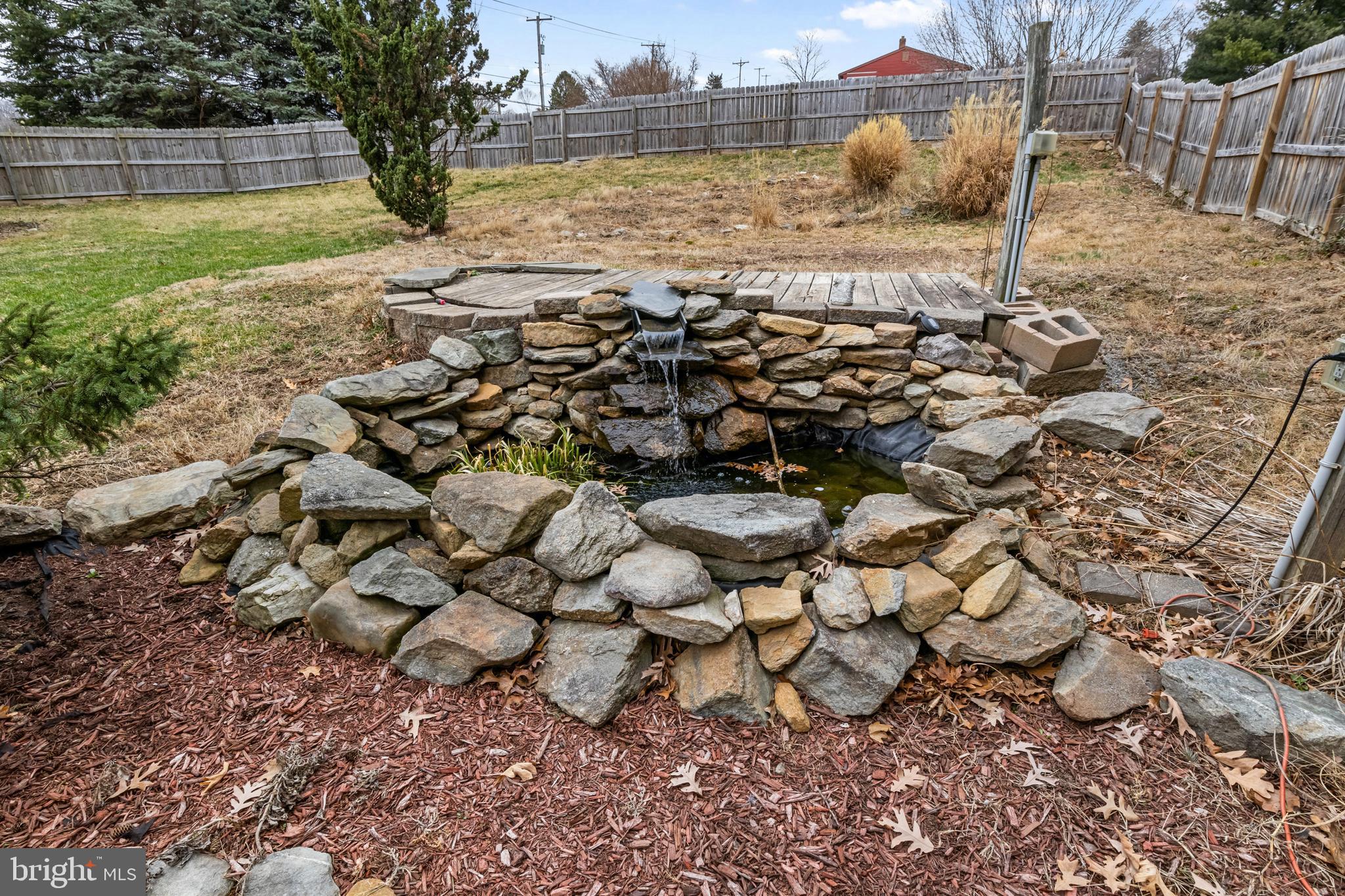 SPRINGETTSBURY TWP - Residential