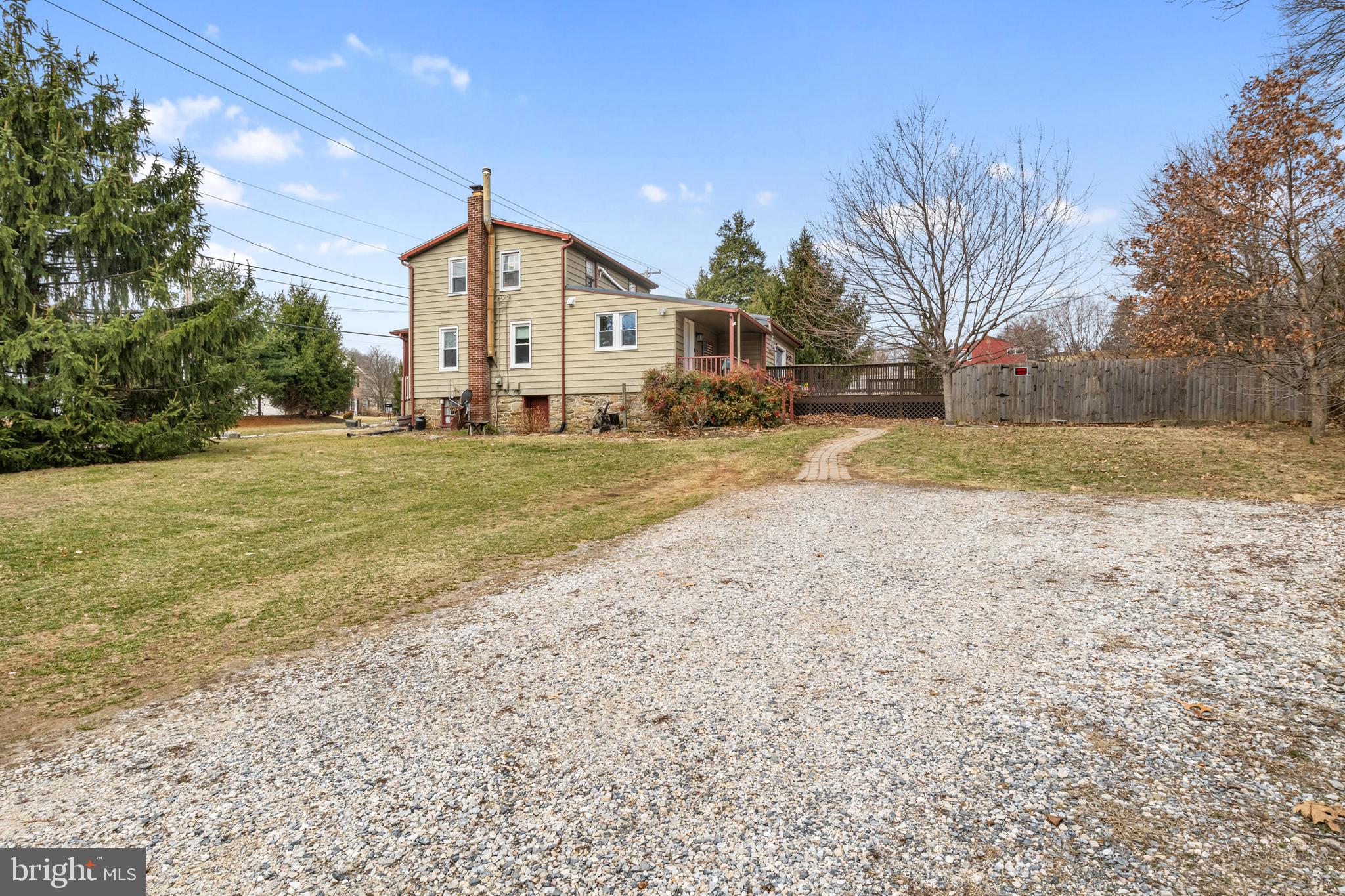 SPRINGETTSBURY TWP - Residential